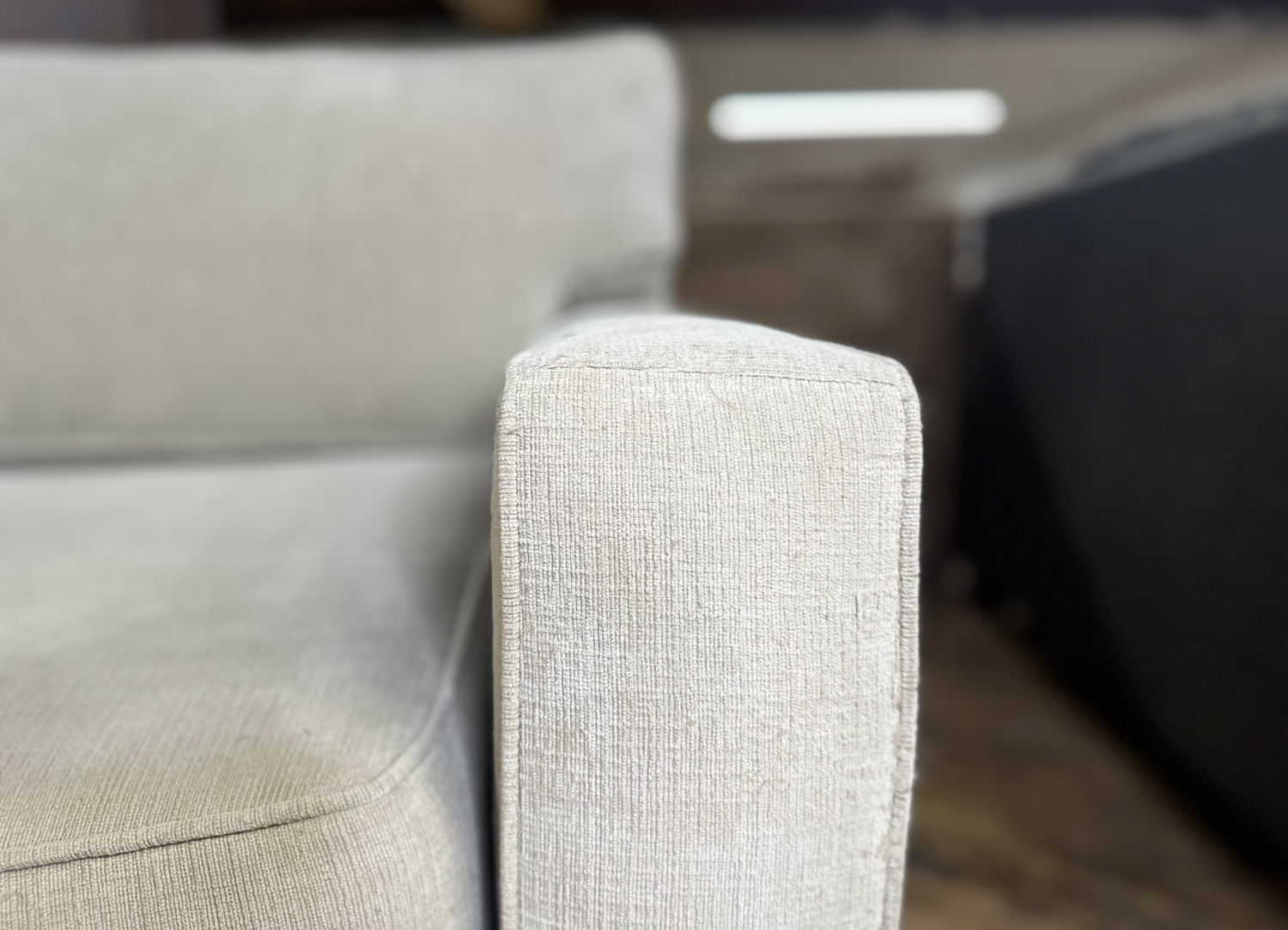 Free Delivery ivory Macys 4-piece U shape sectional couch image | Ivy Store