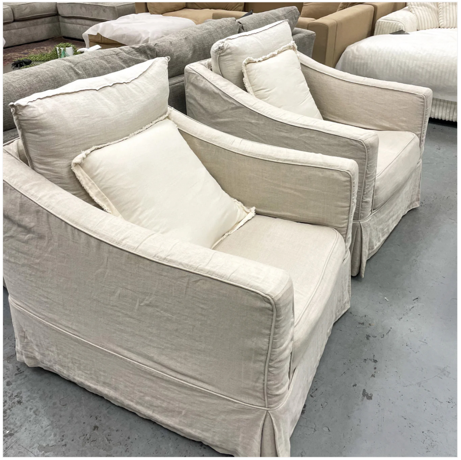 Cisco Home Rebecca Swivel Chairs | 🚛 WHITE GLOVE DELIVERY Image #2 | Ivy Store