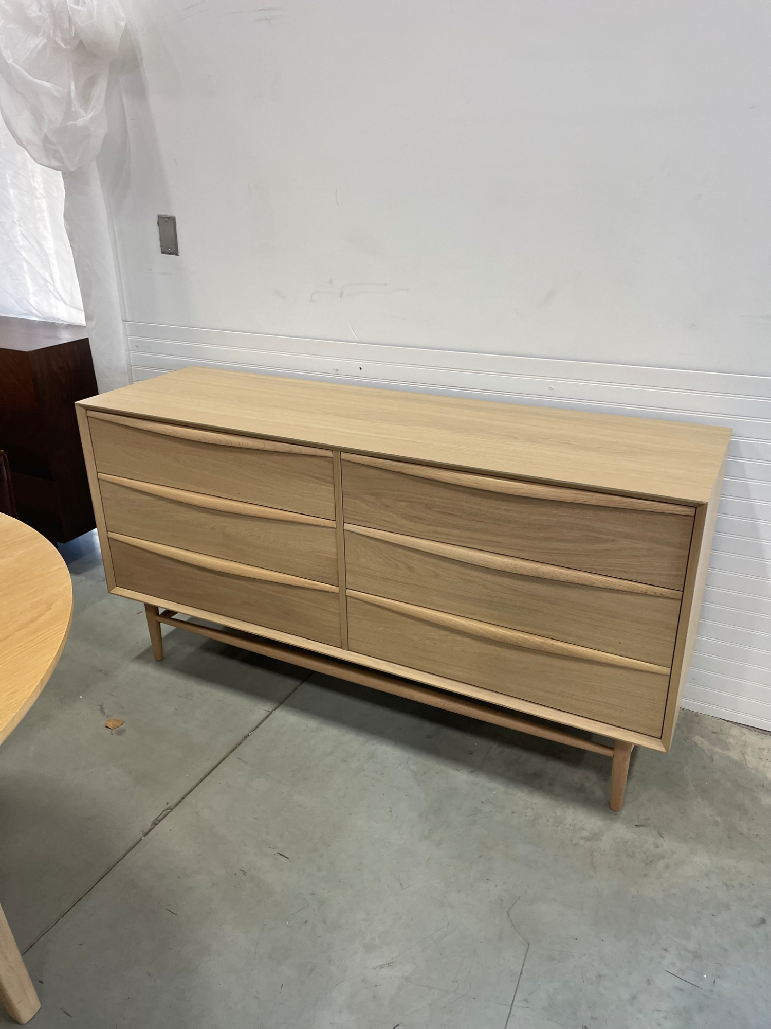 ARTICLE - Lenia 6 Drawer Dresser | 🚛 WHITE GLOVE DELIVERY Image #2 | Ivy Store