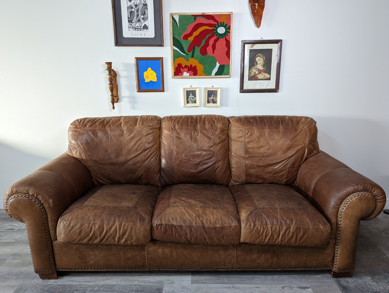 Rooms To Go Brown Leather Sofa - Free Delivery Throughout Omaha image | Ivy Store