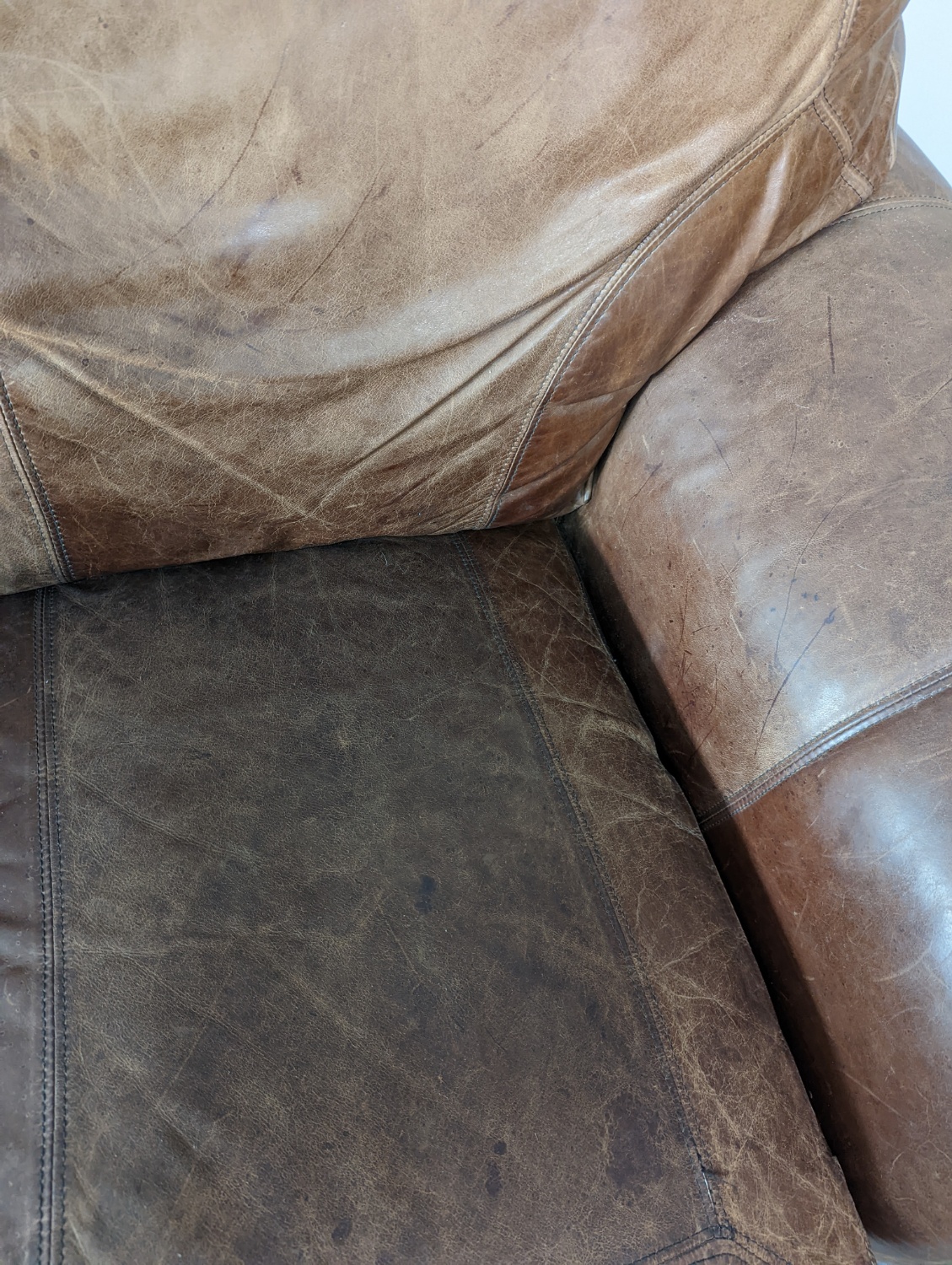 Rooms To Go Brown Leather Sofa - Free Delivery Throughout Omaha image | Ivy Store