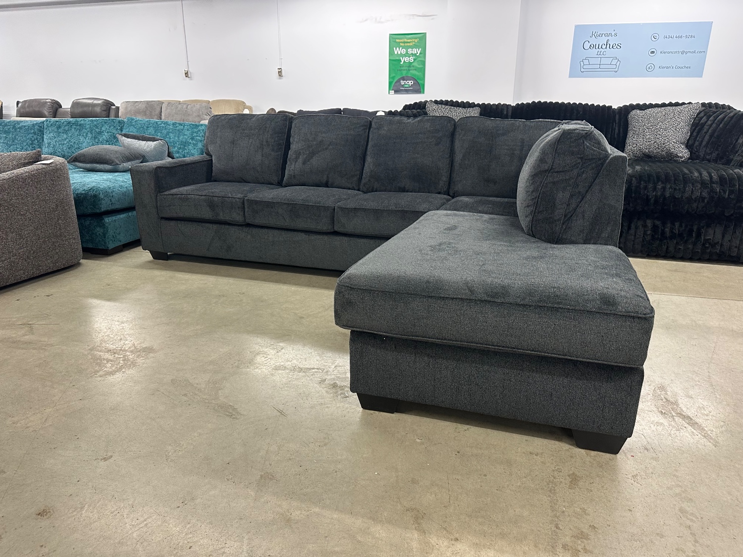 NEW Gray Sectional - Delivery and Financing Available! Image #2 | Ivy Store