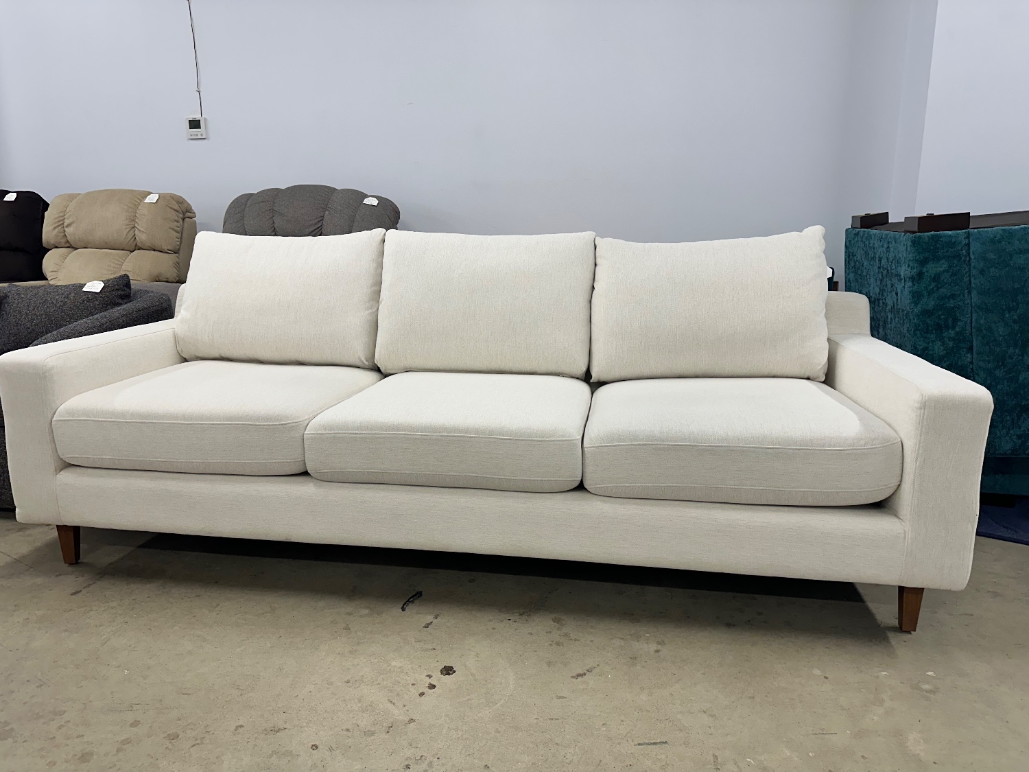 New Interior Define Sofa - Delivery and Financing Available Image #2 | Ivy Store