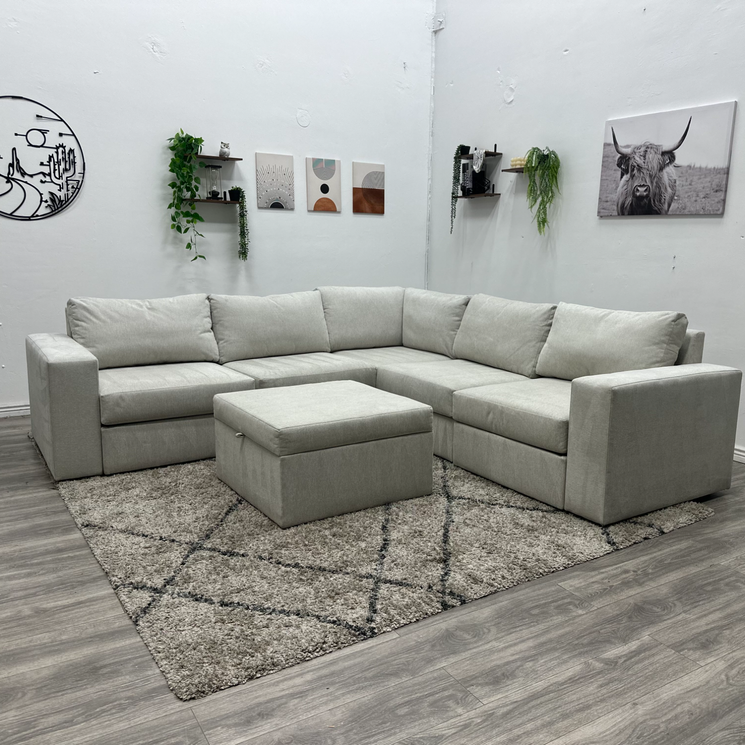 Flexsteel Sectional Couch - Free Delivery Image #2 | Ivy Store