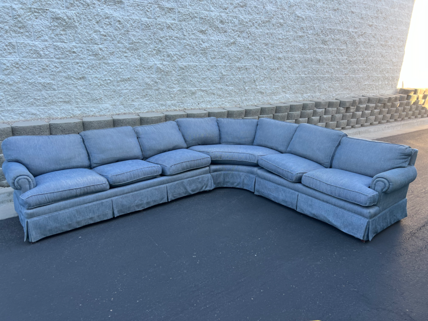 🚛 Blue & White Sectional Sofa Couch Delivery Available   Image #2 | Ivy Store