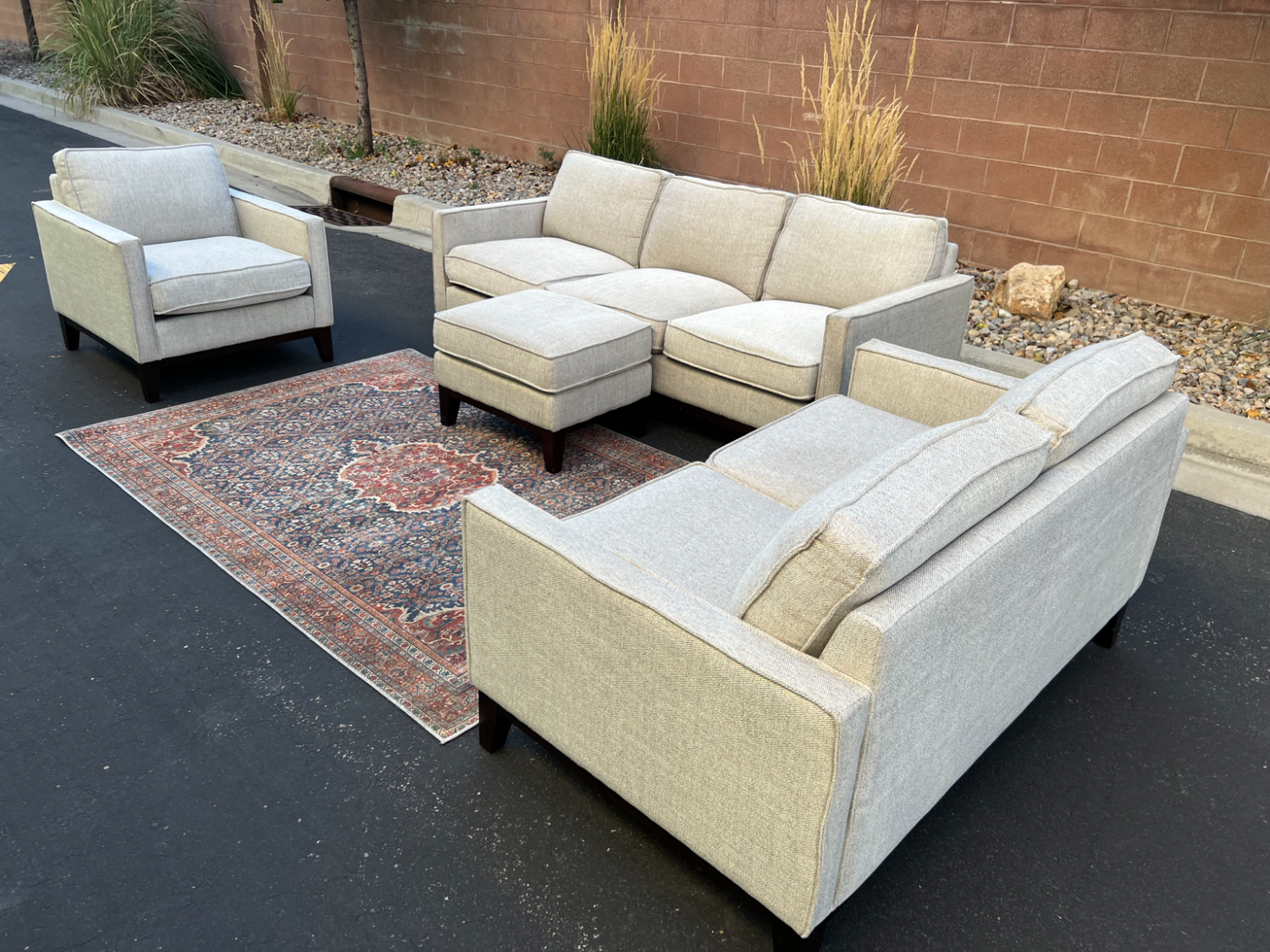 🚛 Lovely Down East Home Sofa Sectional Couch Set Free Delivery Image #2 | Ivy Store