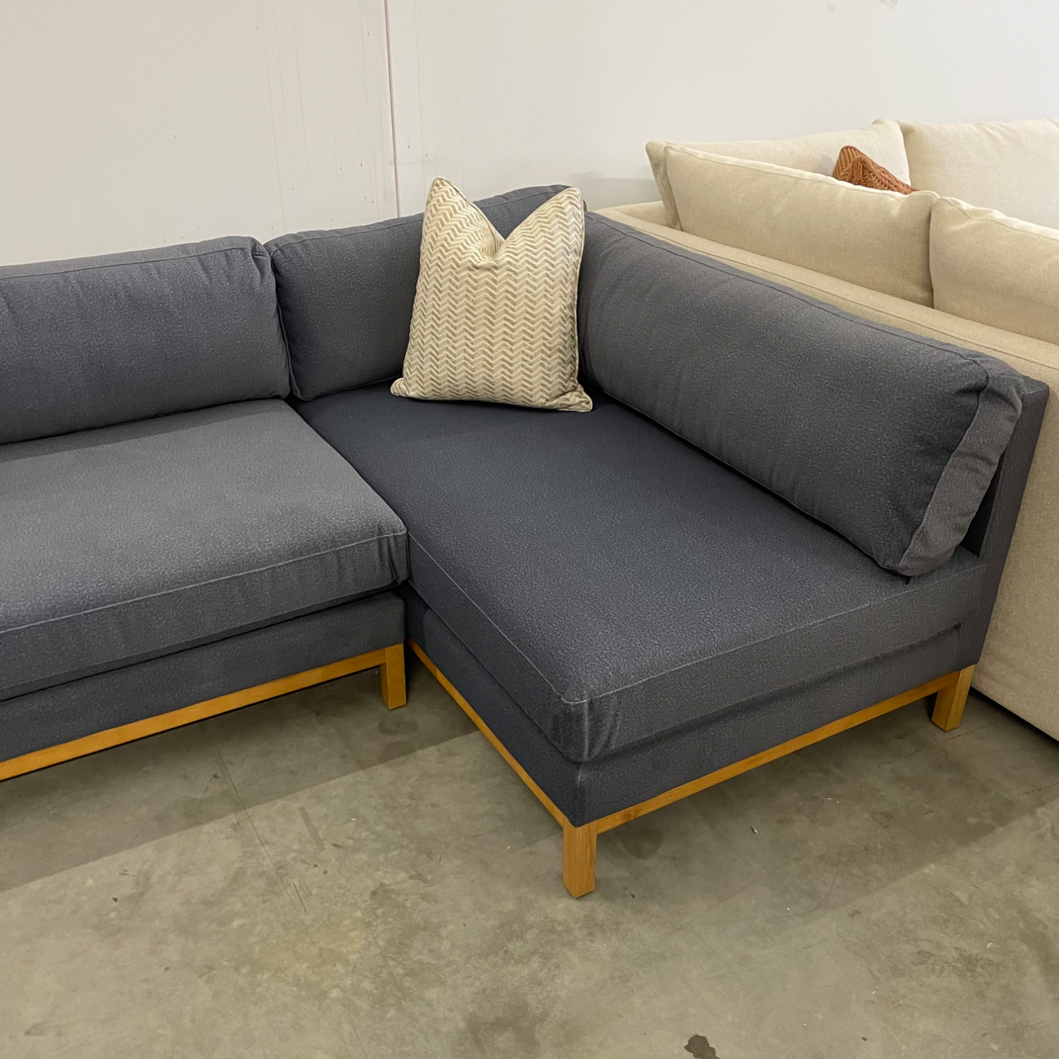 LIKE NEW Interior Define Jasper Sofa w/ Chaise image | Ivy Store