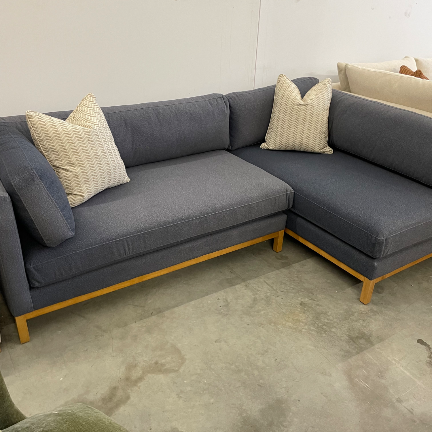 LIKE NEW Interior Define Jasper Sofa w/ Chaise image | Ivy Store