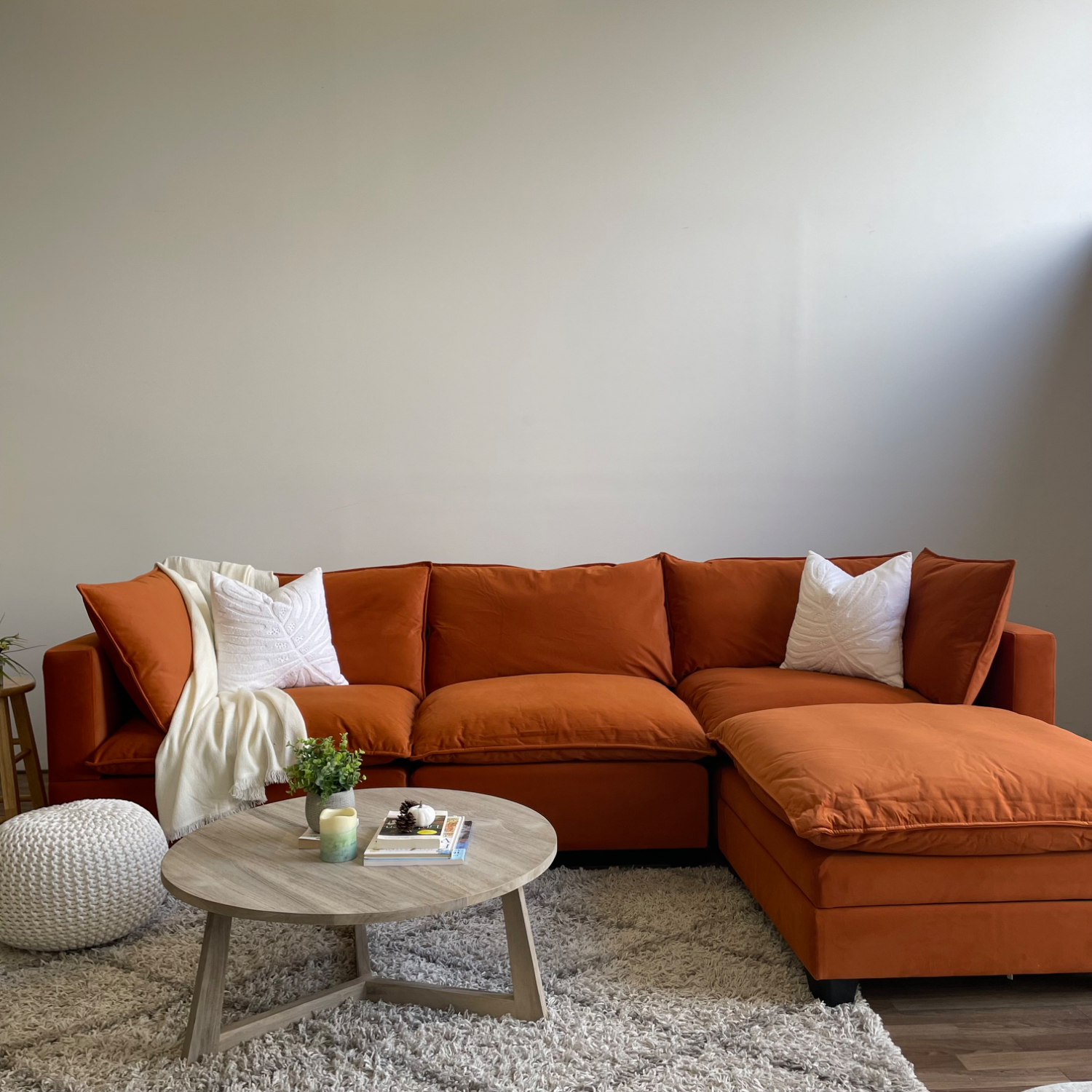 Albany Park Kova dupe in rust color Image #1 | Ivy Store