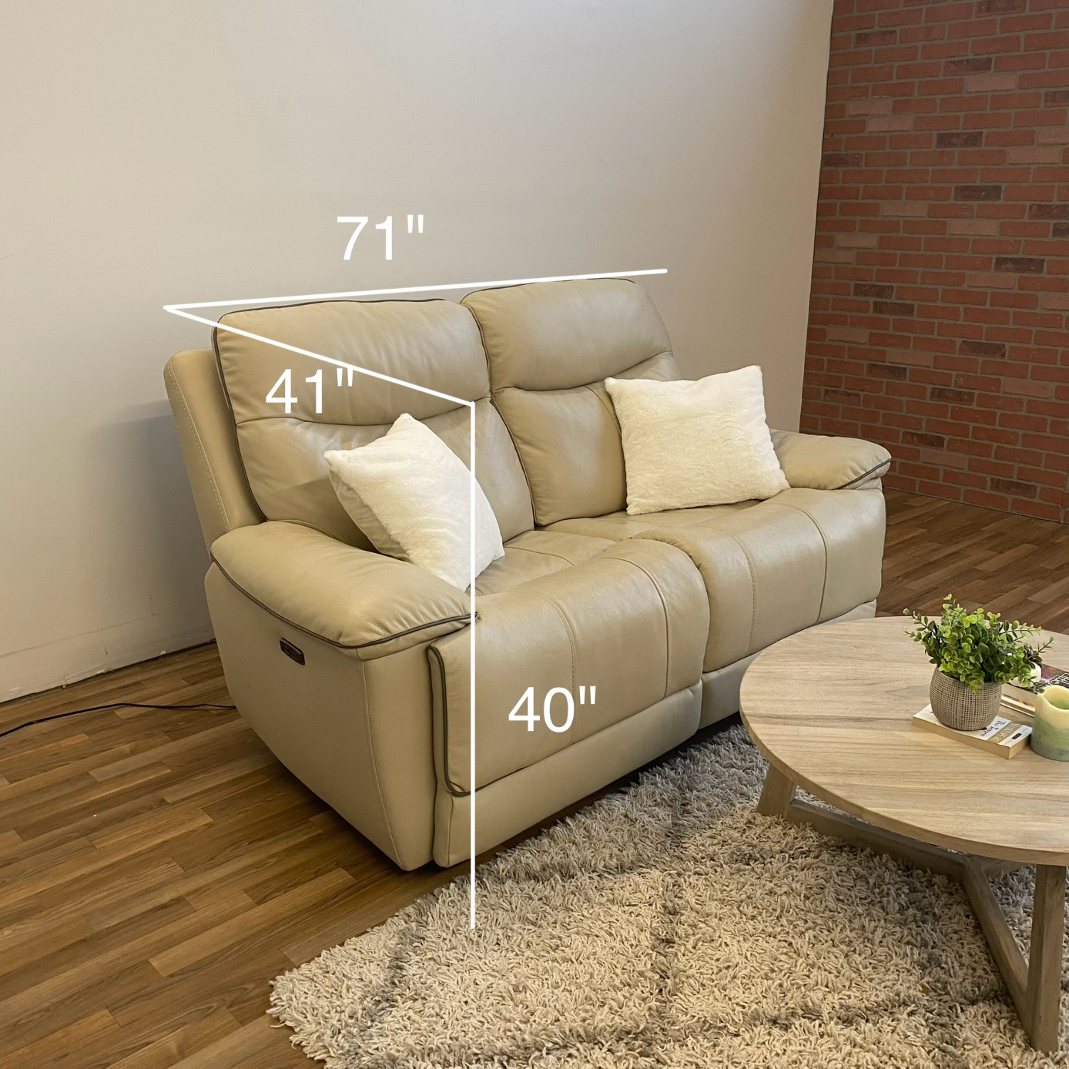 Costco powered recliner in beige Image #2 | Ivy Store
