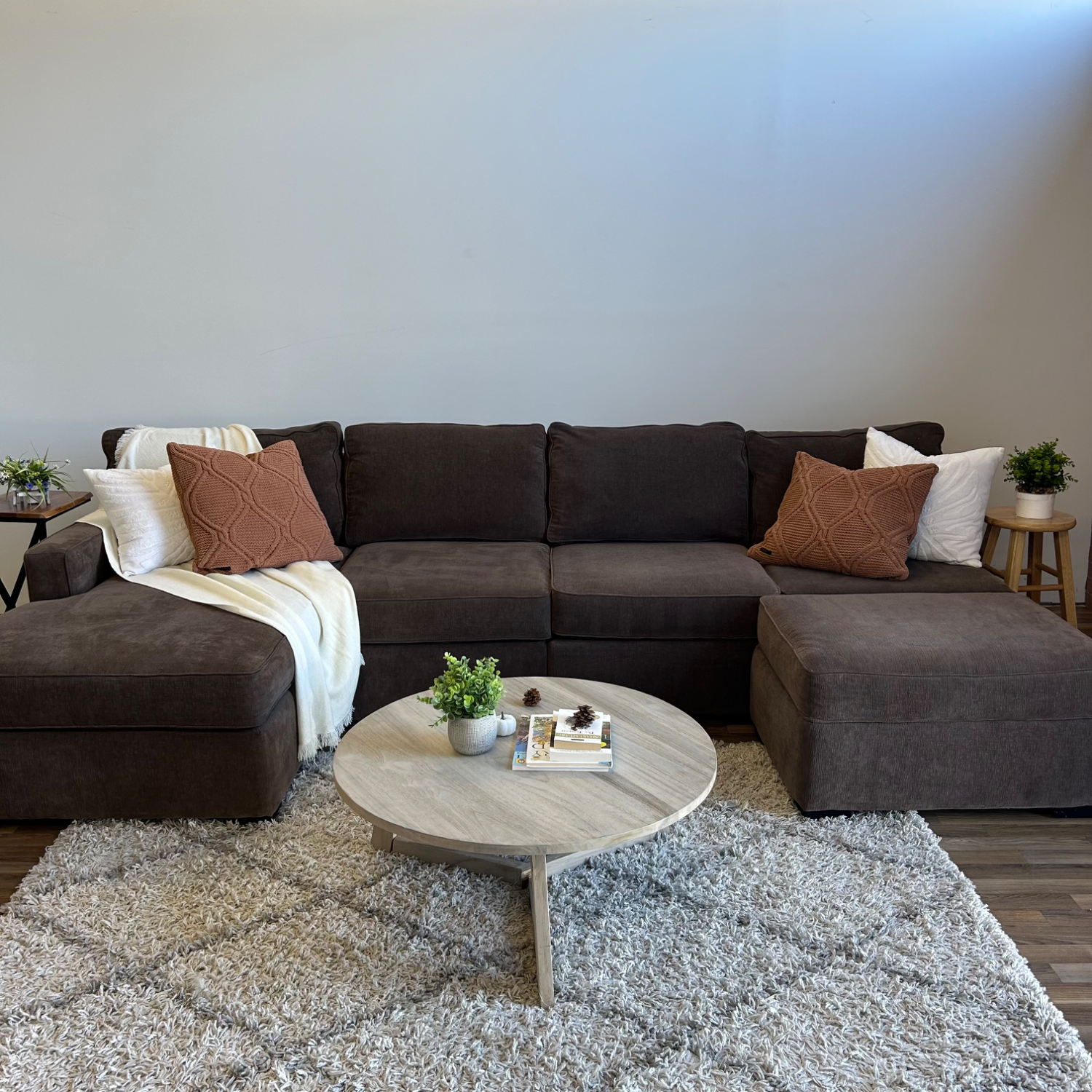 Sectional Couch Brown - Delivery Available Image #1 | Ivy Store