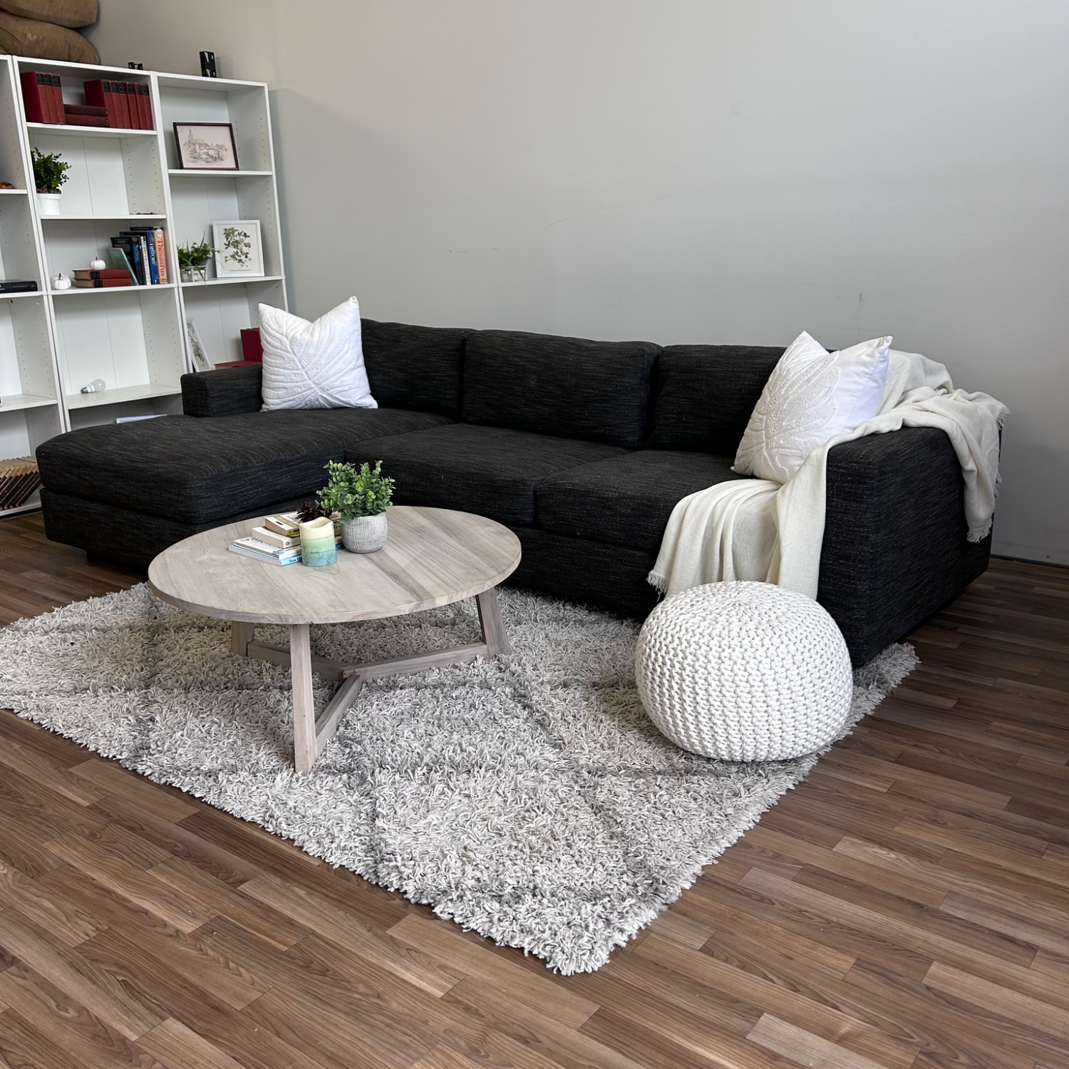 West Elm Urban Sectional in Gray image | Ivy Store