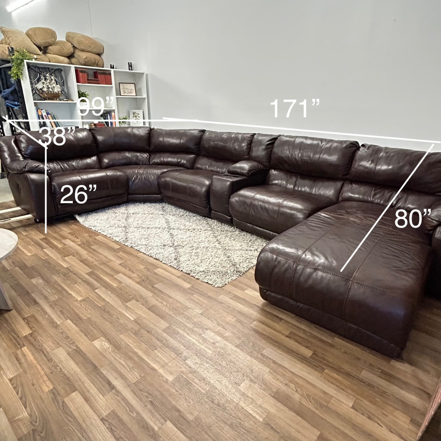 Ashleys Sectional in Brown Image #2 | Ivy Store