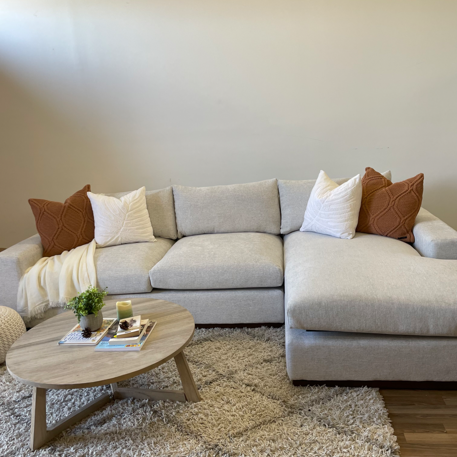 Sectional couch Joybird Holt Gray - delivery available  Image #1 | Ivy Store