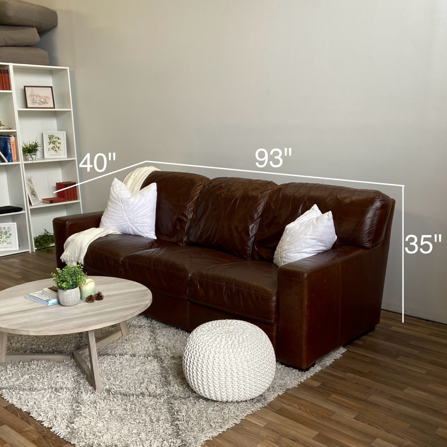 Leather couch Image #2 | Ivy Store