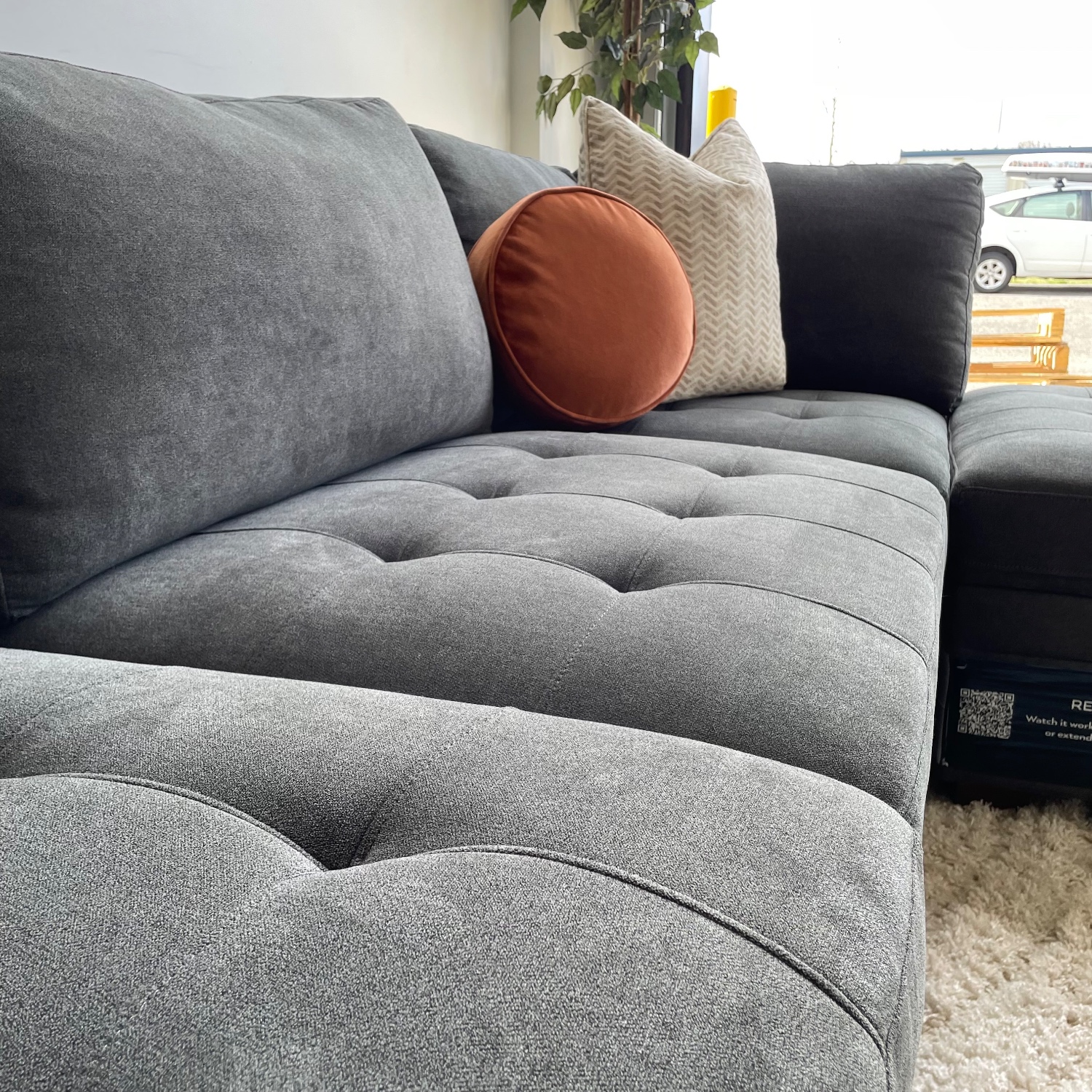 Thomasville Tisdale Sectional couch Modular image | Ivy Store