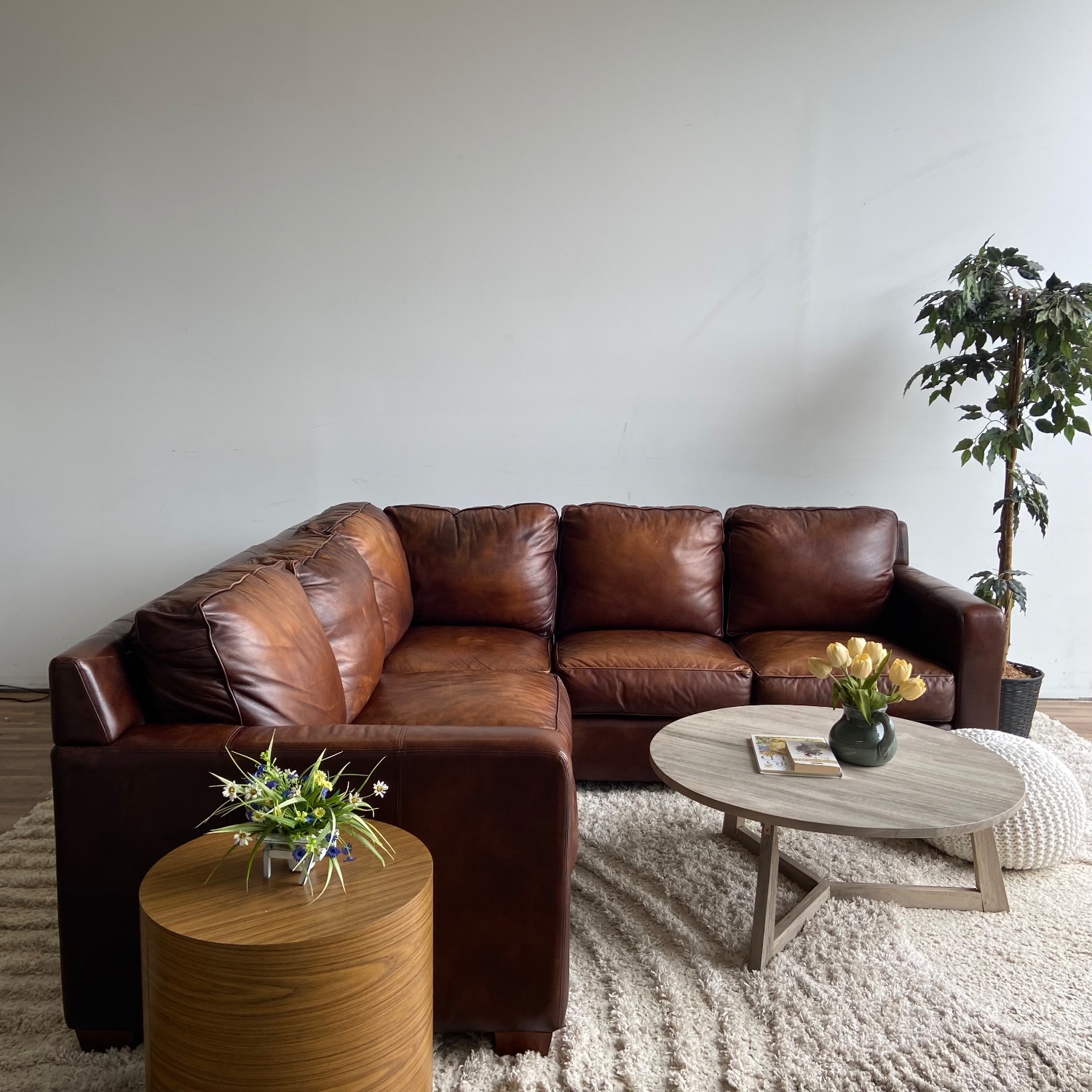Thomasville Genuine Leather sectional Couch Sofa image | Ivy Store