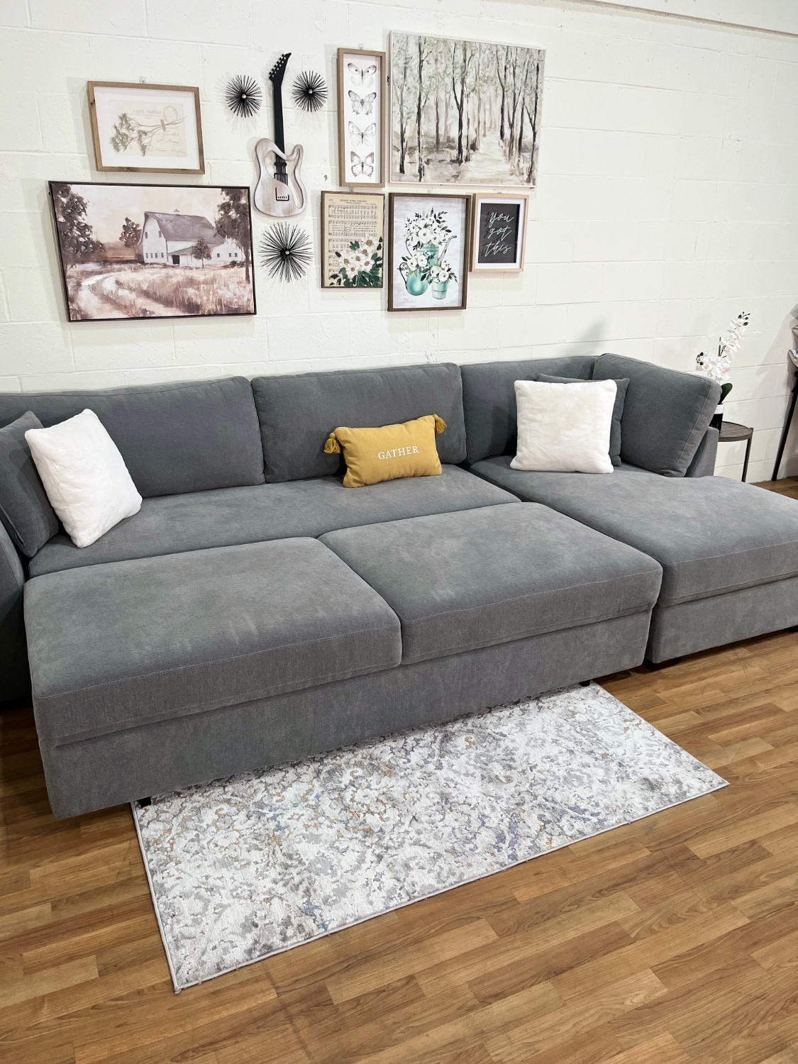 Camlin Convertible Sleeper Sectional w/Chaise (Like-New) | Free Delivery! 🚛 image | Ivy Store