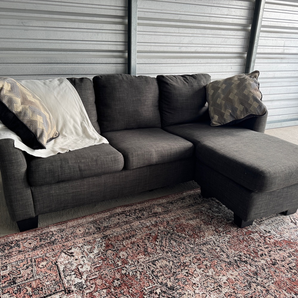 🚛 Dark Gray Sectional Sofa w/ Chaise Image #2 | Ivy Store