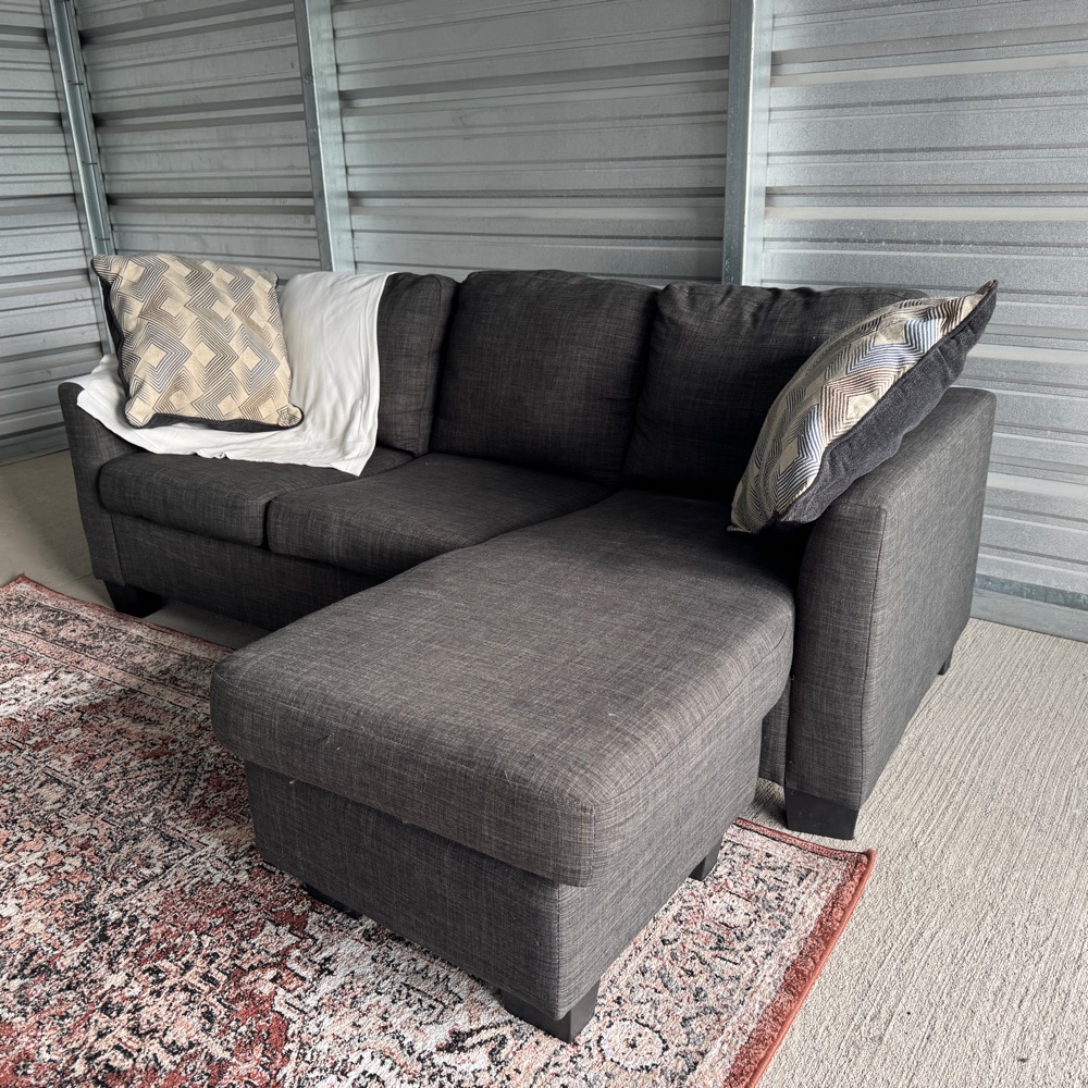 🚛 Dark Gray Sectional Sofa w/ Chaise Image #1 | Ivy Store