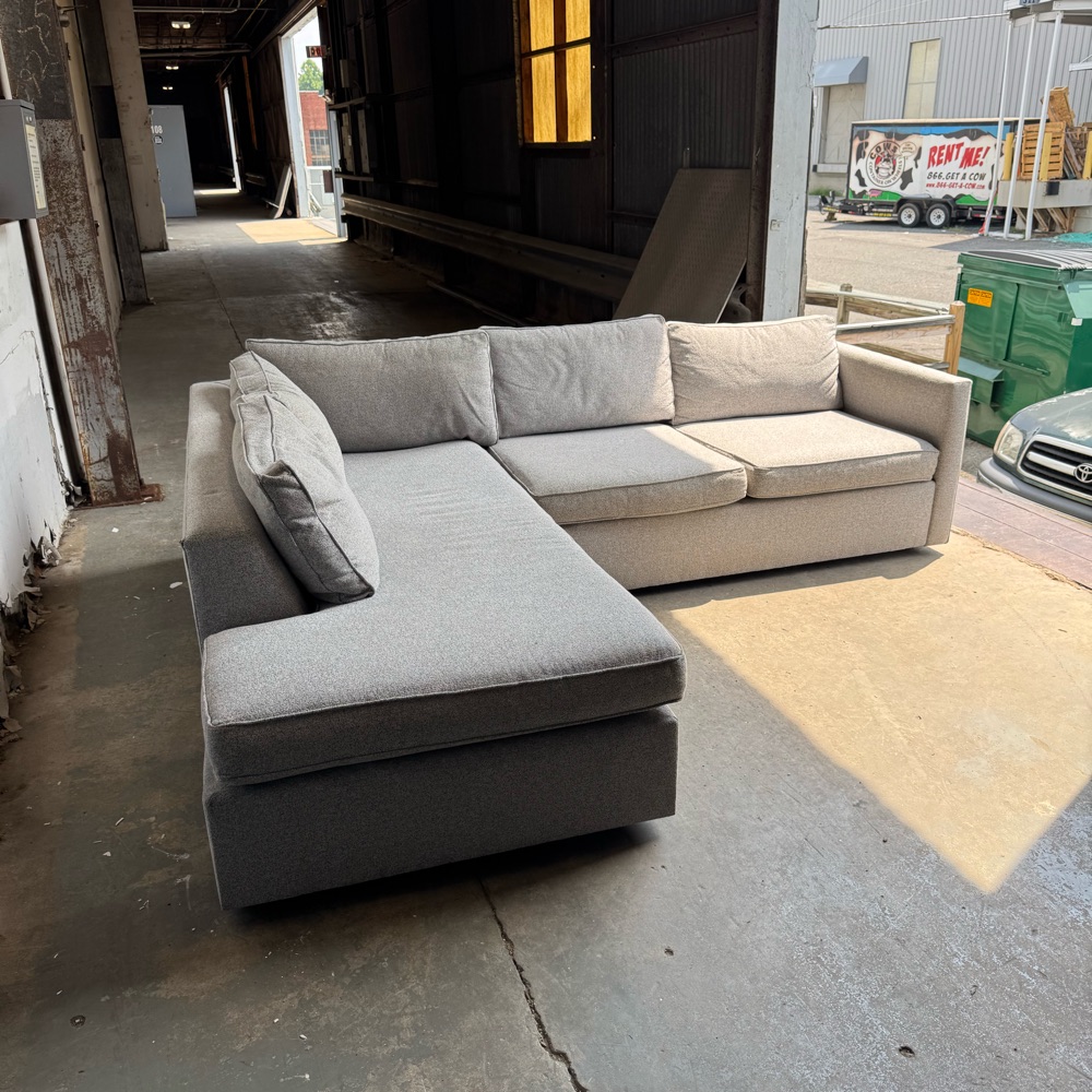 West Elm Harris Sectional | 🚛 WHITE GLOVE DELIVERY Image #2 | Ivy Store