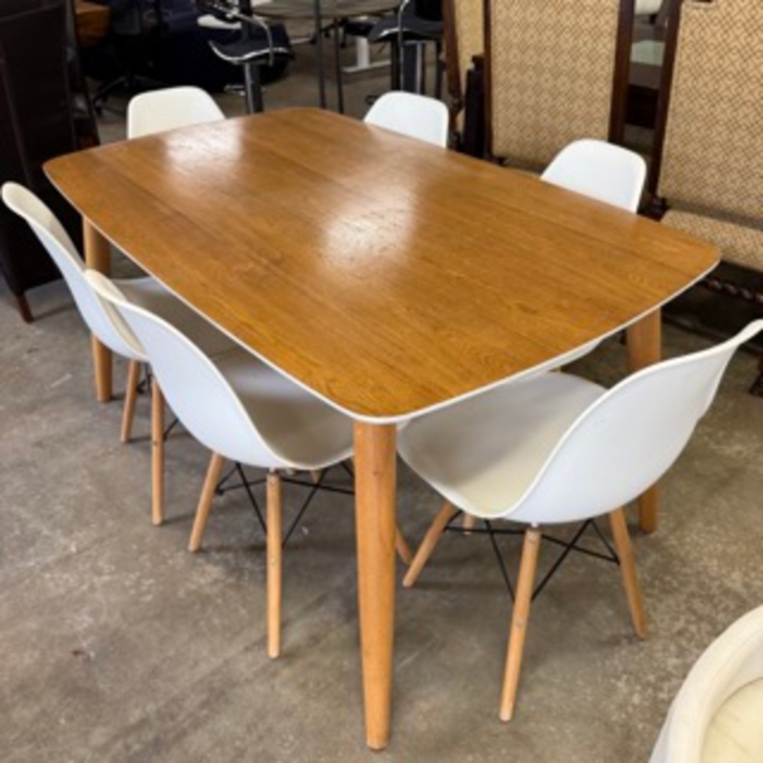 MCM Dining Table image | Ivy Store