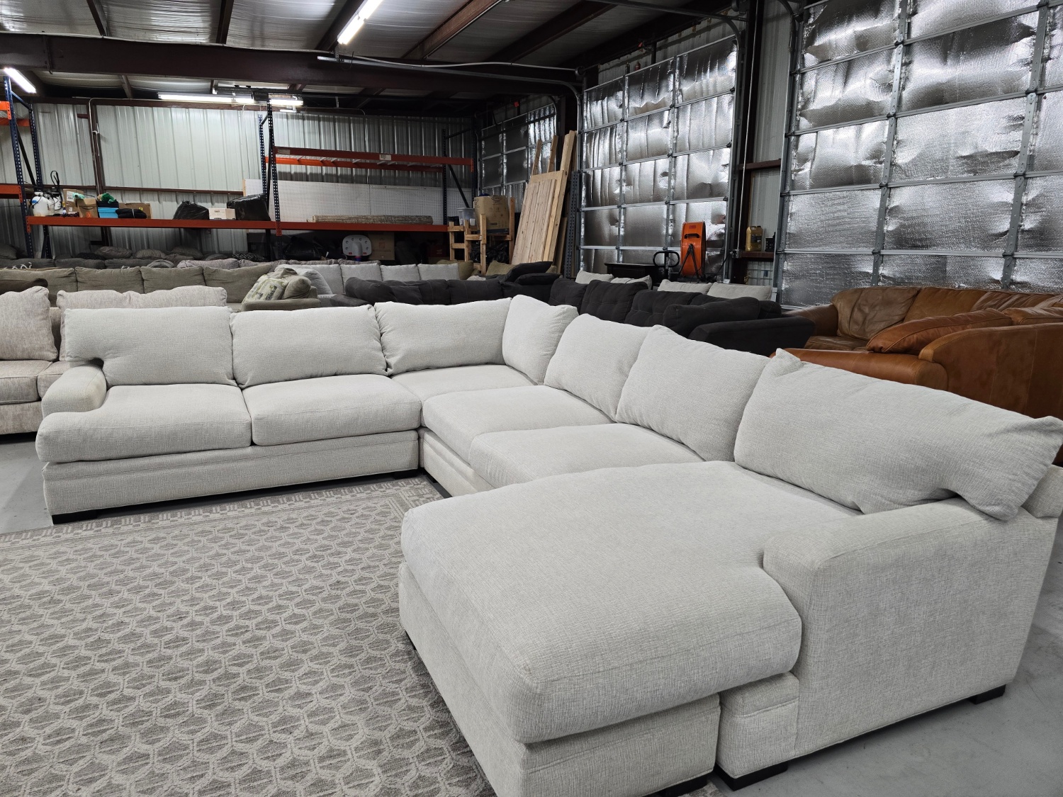 Huge U-shaped Cindy Crawford Beige Sectional Couch 🚛 CAN DELIVER TODAY 🚚 Image #2 | Ivy Store