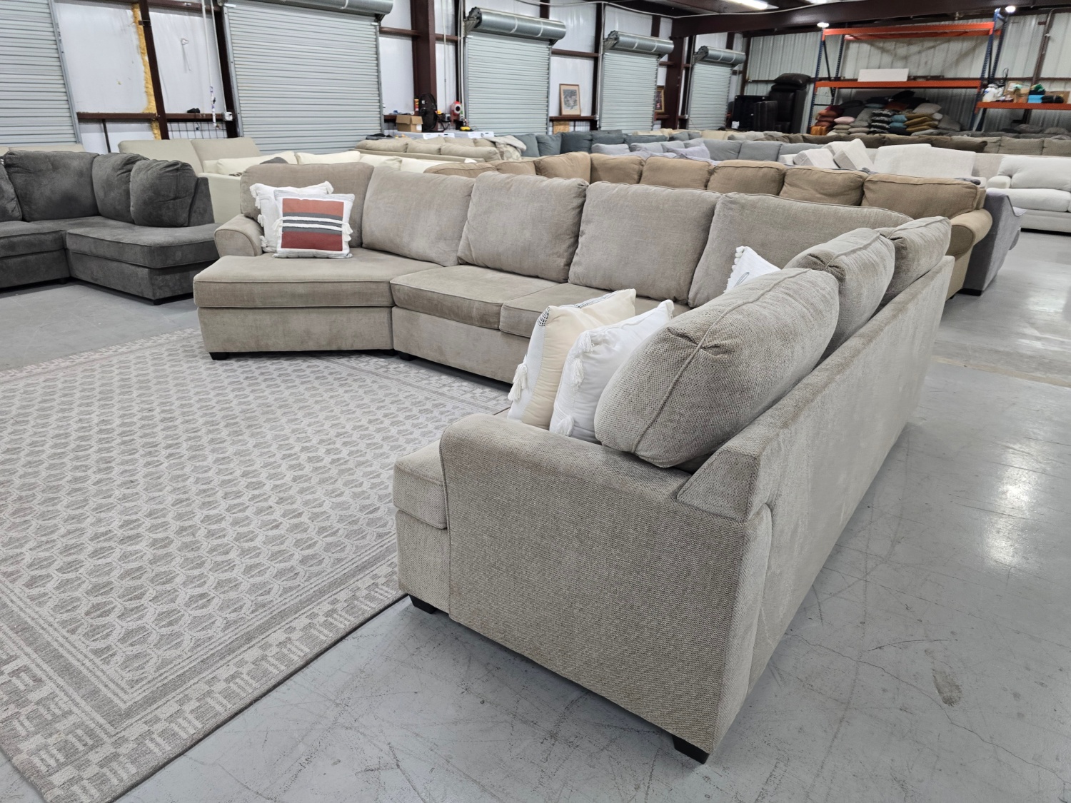 Large tan Sectional Couch With a cuddler 🚛 CAN DELIVER TODAY 🚚 Image #2 | Ivy Store
