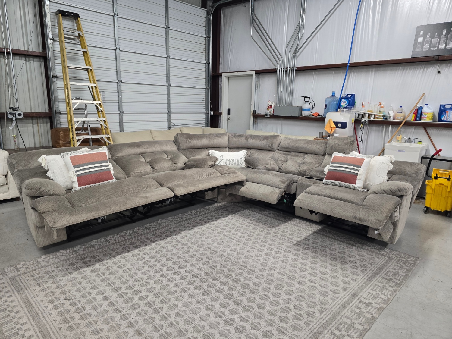 Large Gray Power Reclining Sectional Couch For Sale With 🚚 SAME DAY DELIVERY 🚛 Image #1 | Ivy Store