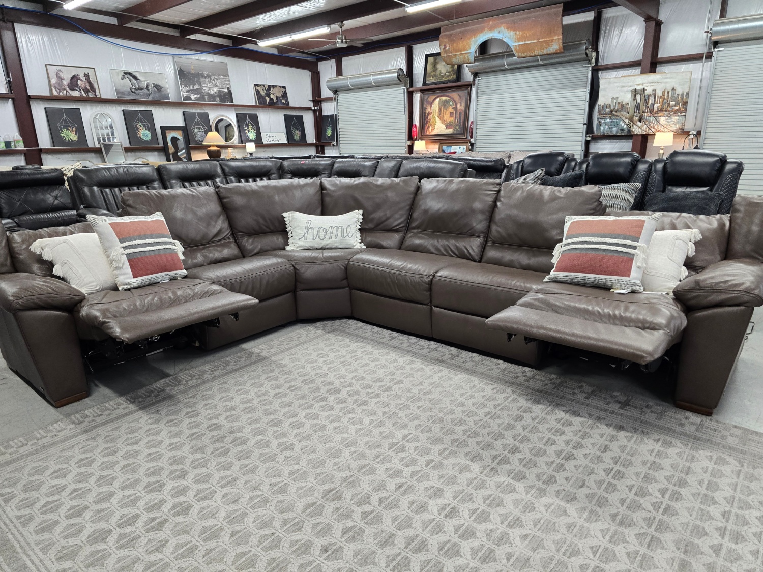 Natuzzi Leather Sectional Couch For Sale with 🚛 FAST SAME DAY DELIVERY! 🚚 image | Ivy Store