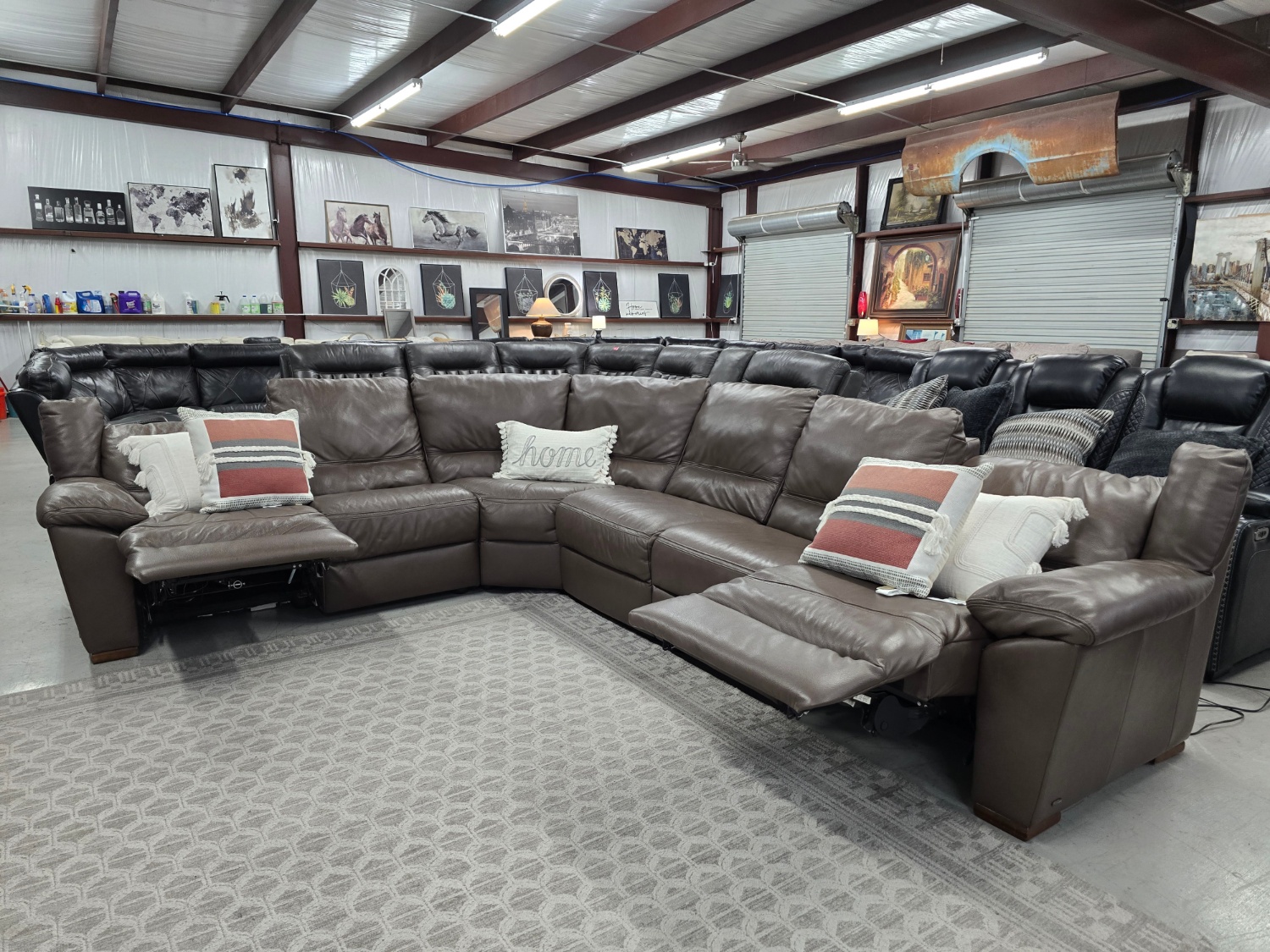 Natuzzi Leather Sectional Couch For Sale with 🚛 FAST SAME DAY DELIVERY! 🚚 image | Ivy Store