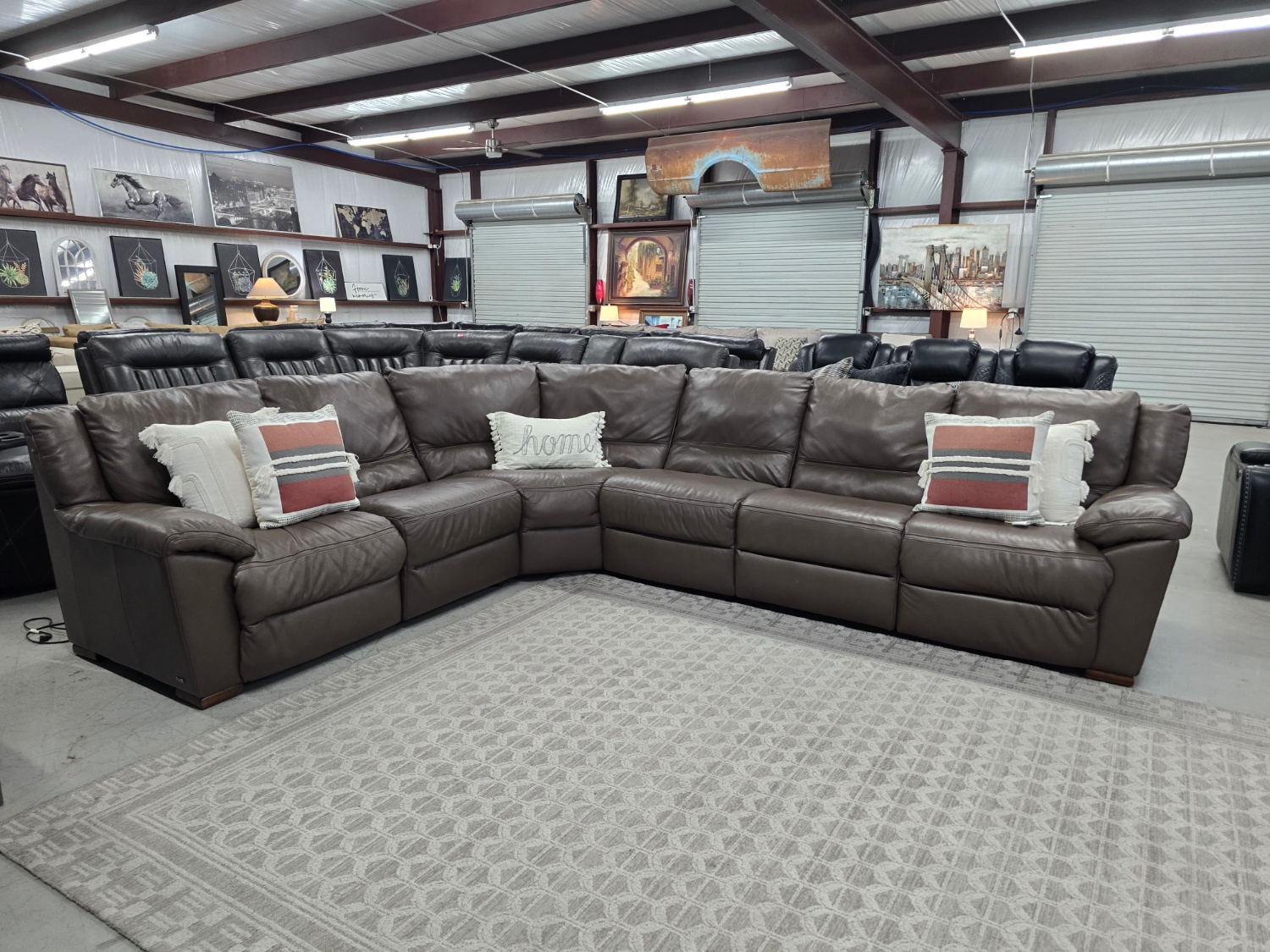 Natuzzi Leather Sectional Couch For Sale with 🚛 FAST SAME DAY DELIVERY! 🚚 image | Ivy Store
