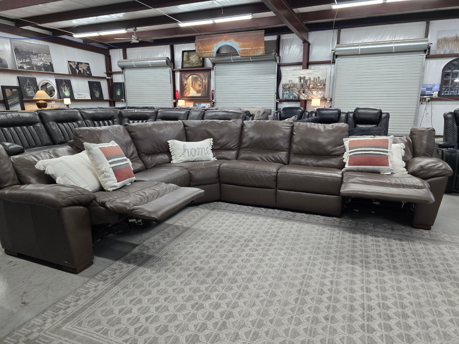 Natuzzi Leather Sectional Couch For Sale with 🚛 FAST SAME DAY DELIVERY! 🚚 image | Ivy Store