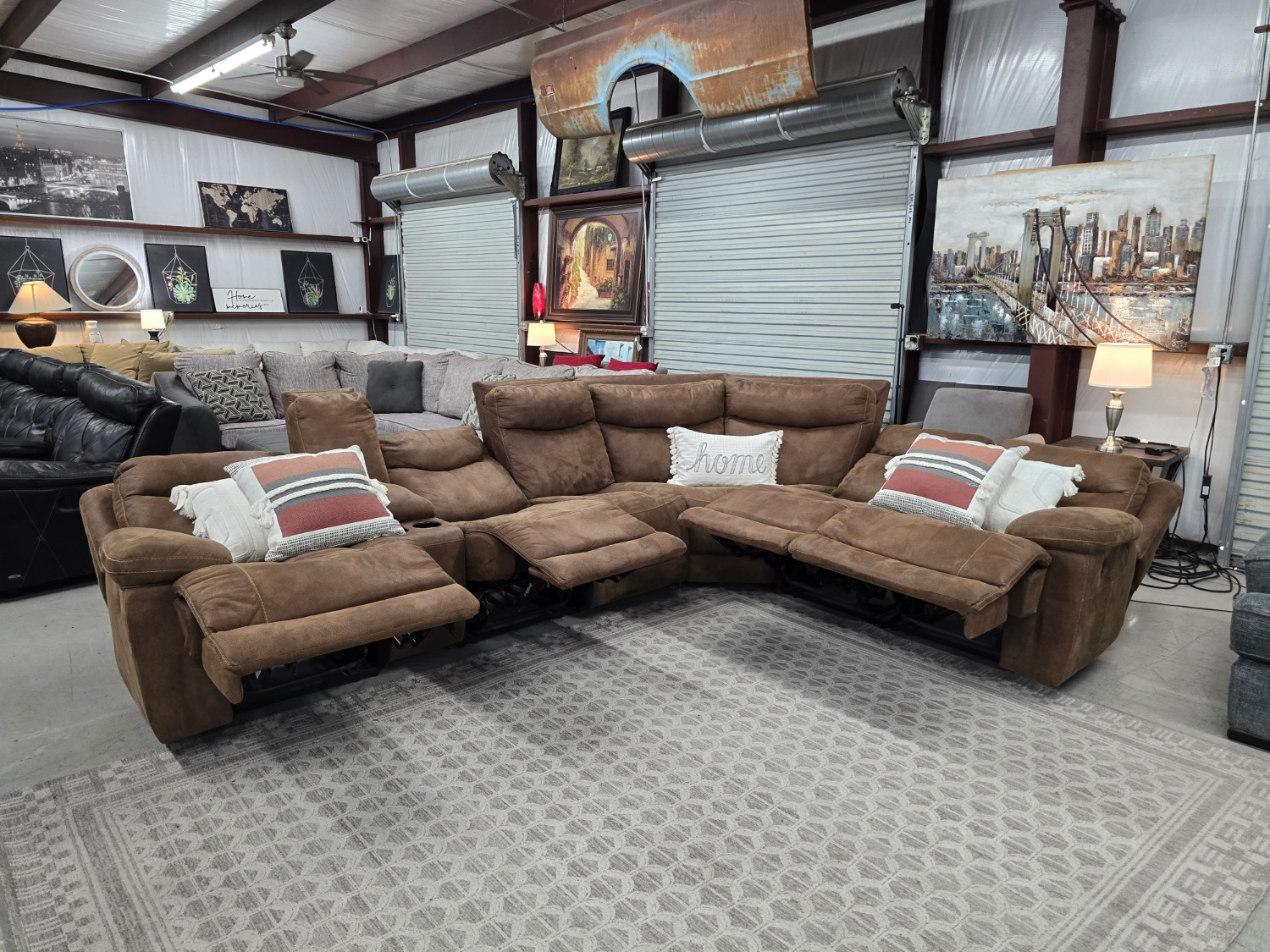 Large Reclining Brown Sectional Couch 🚛 FAST SAME DAY DELIVERY! 🚚 Image #1 | Ivy Store