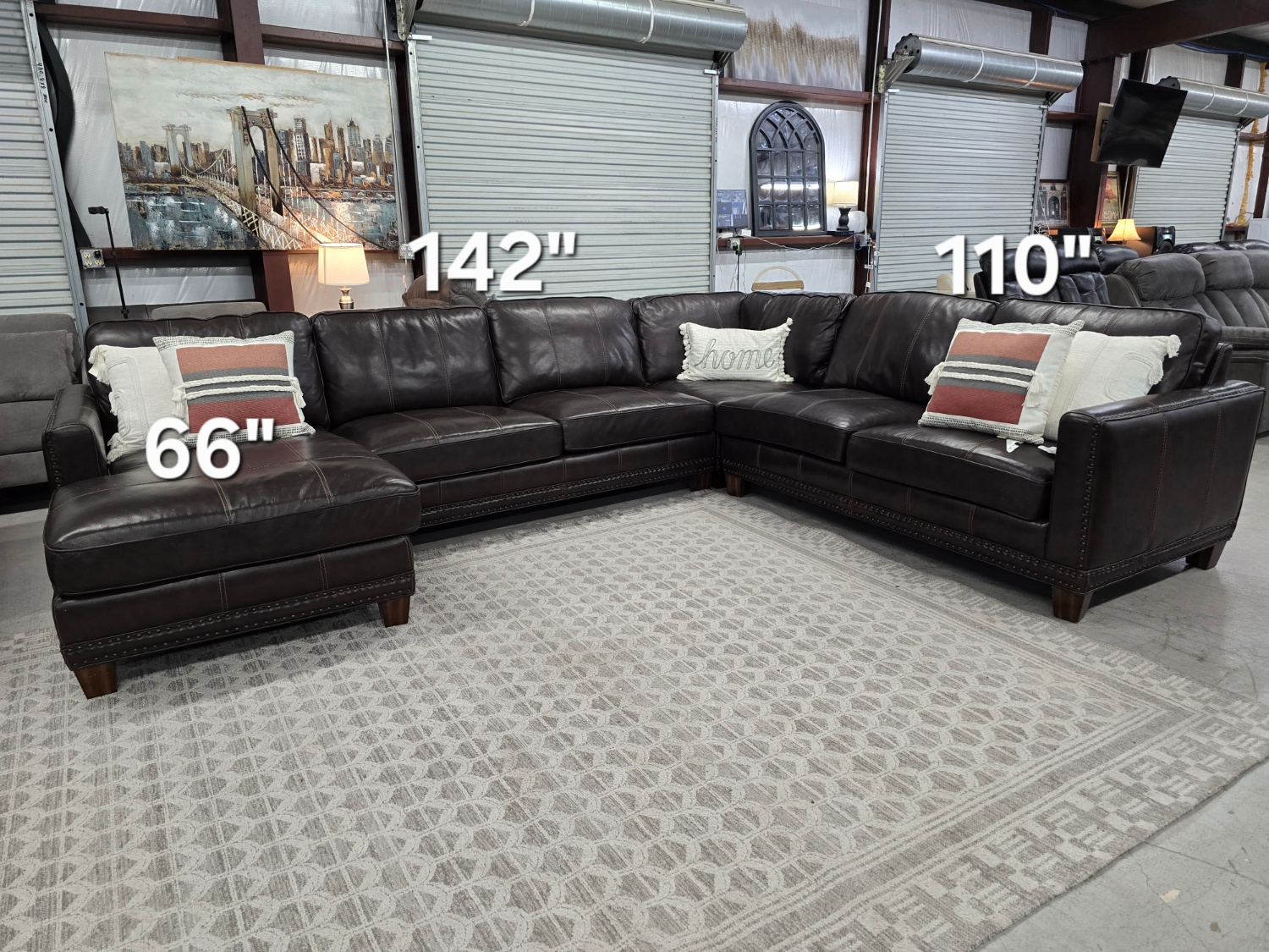 Flexsteel Latitudes Genuine Leather Sectional – Excellent Condition! 🚛 FAST SAME DAY DELIVERY! 🚚 Image #2 | Ivy Store