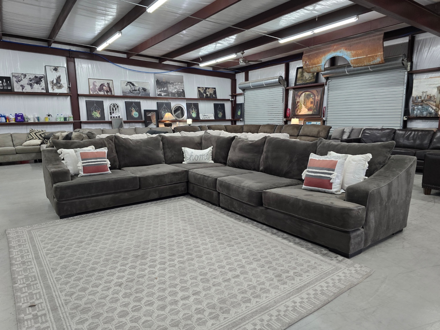 Large Oversized Gray Sectional Couch with Deep Seats 🚛 FAST SAME DAY DELIVERY! 🚚 Image #1 | Ivy Store