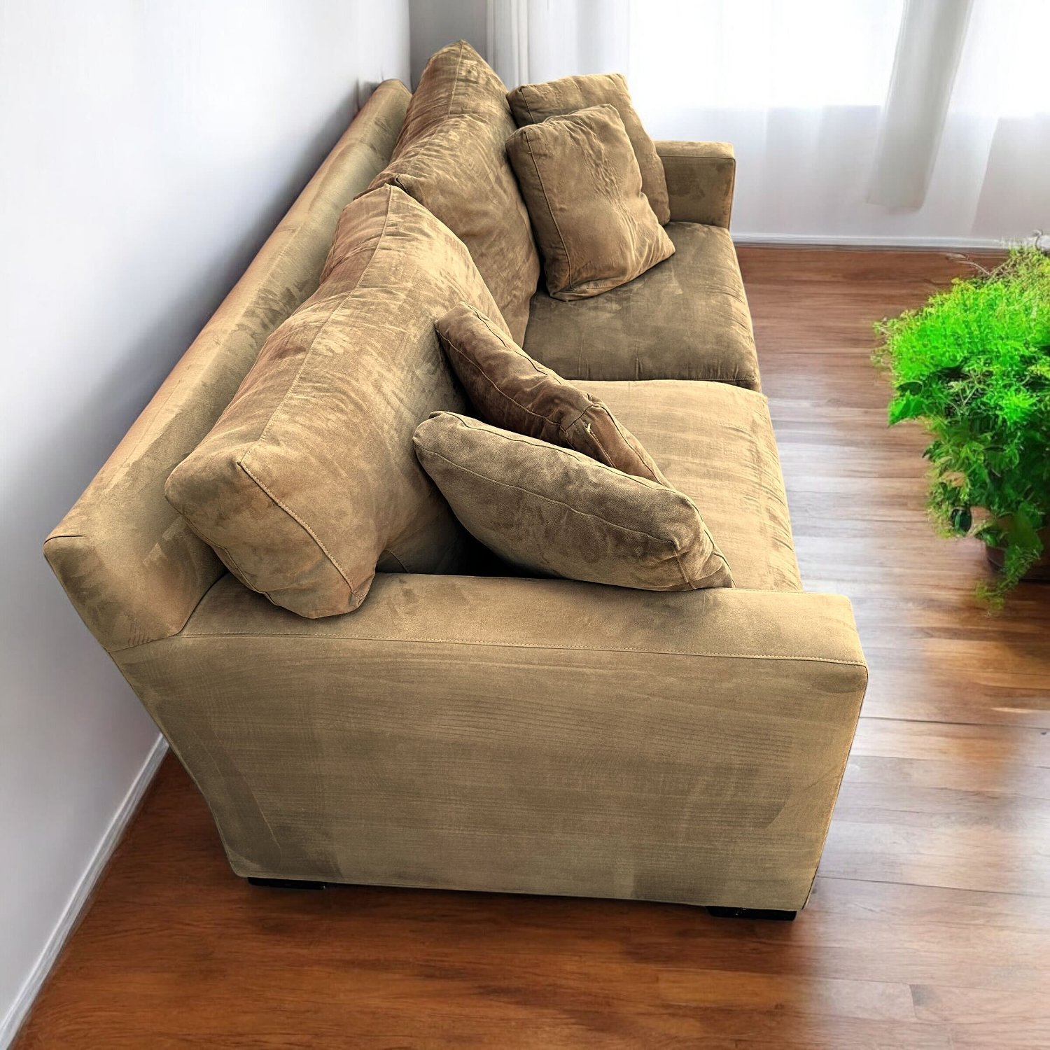 Crate & Barrel Axis II Sofa image | Ivy Store