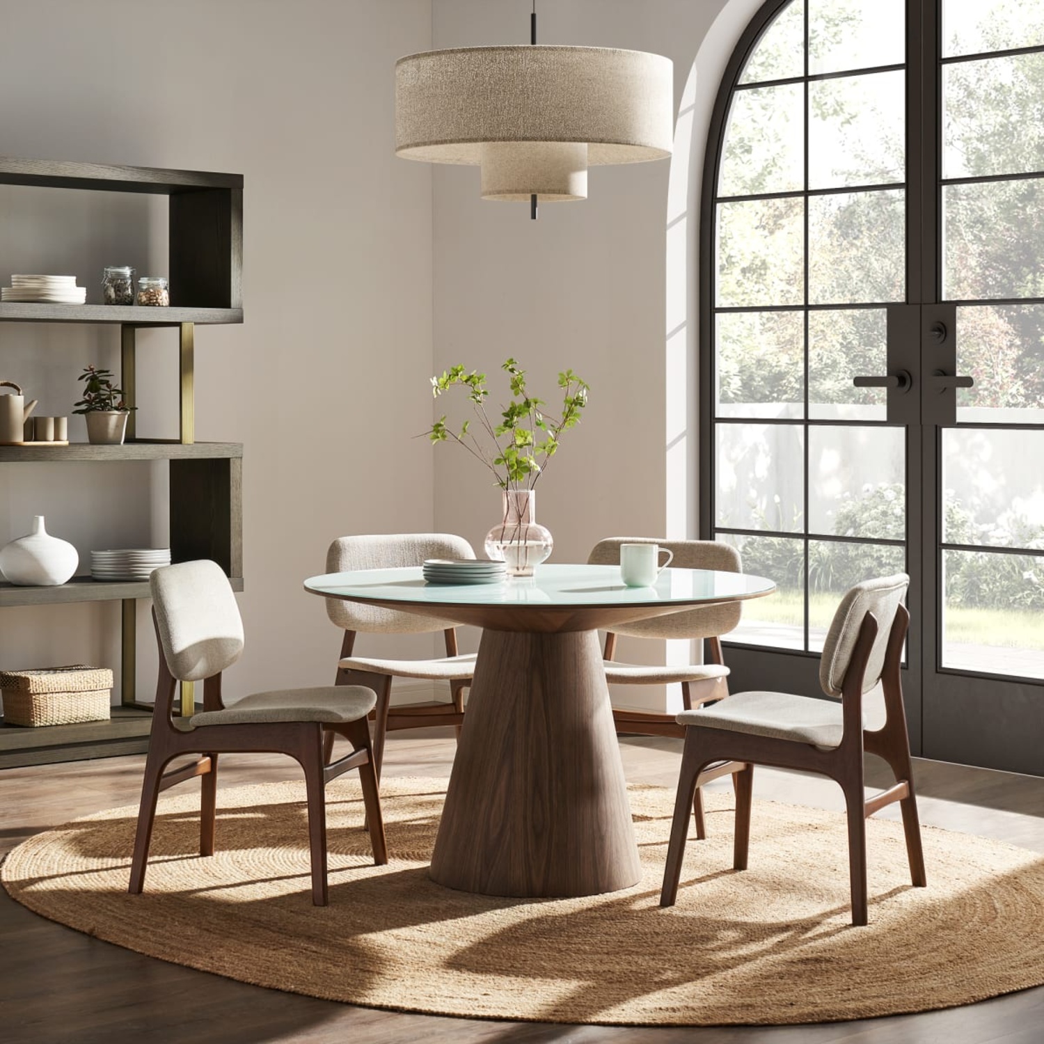 Castlery Theo Round Dining Table Image #2 | Ivy Store