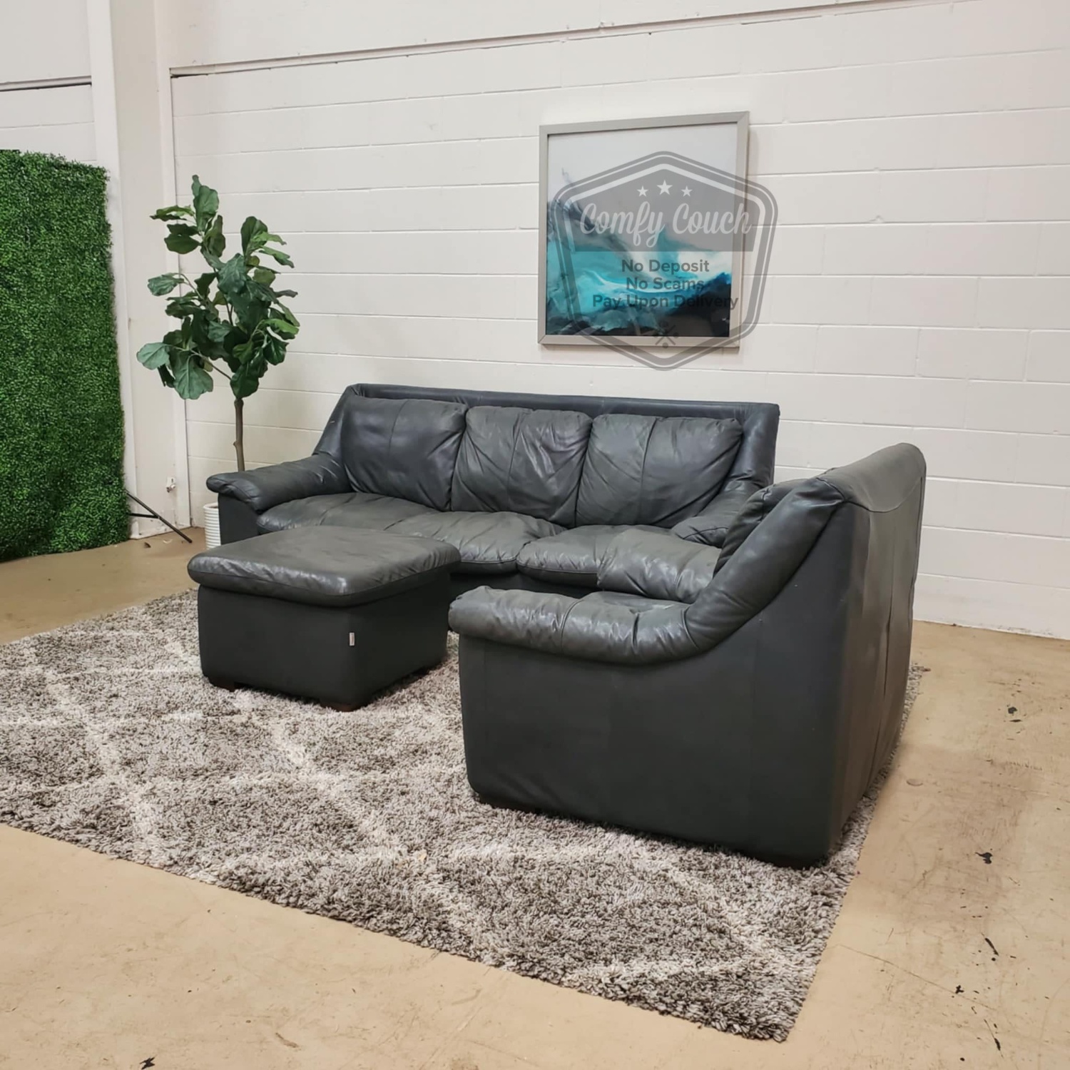 💎 Nicoletti Italian Leather Sofa Set w/ ottoman (Delivery Available!! ) Image #2 | Ivy Store