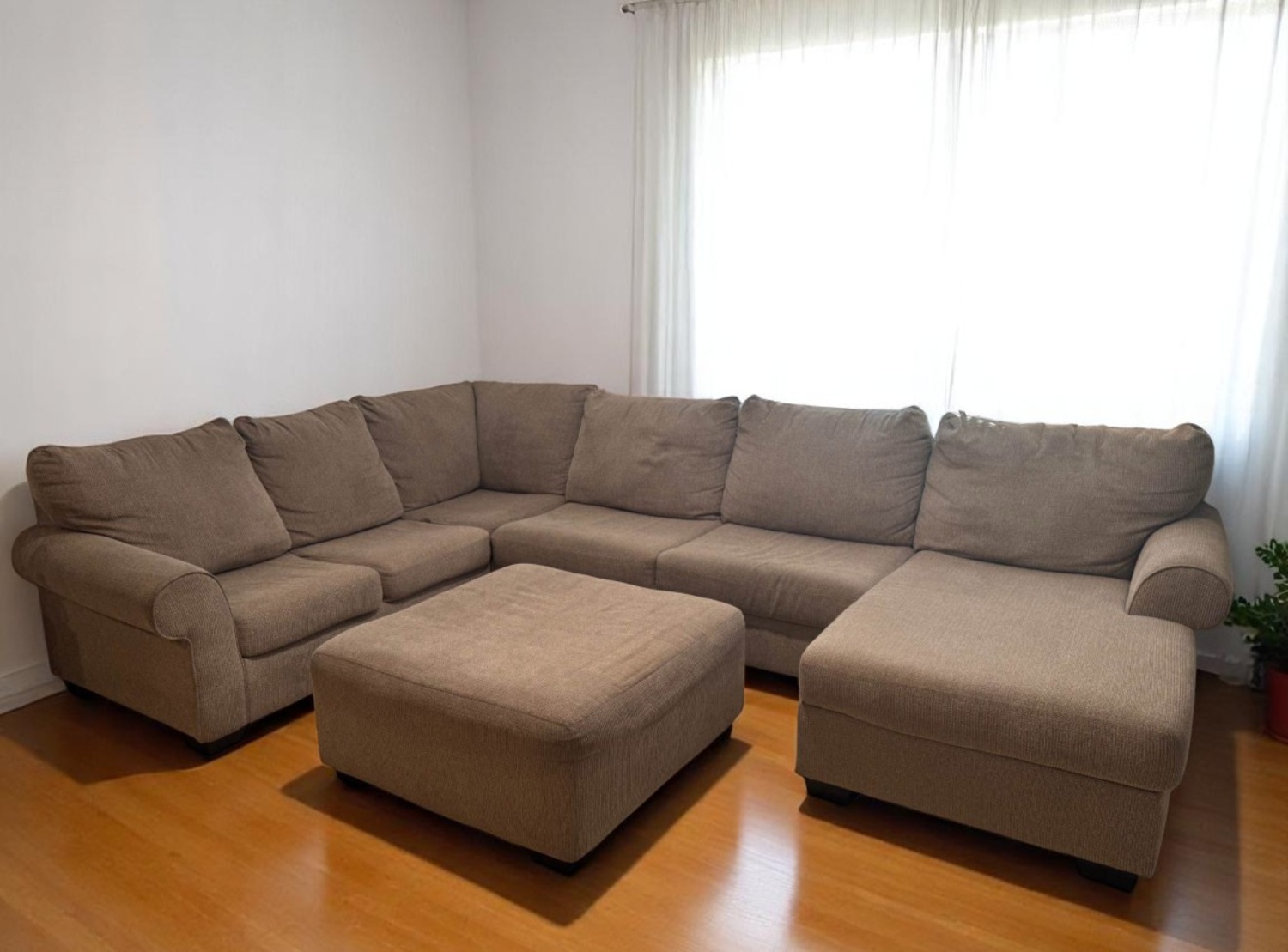 🛋 Ashley Sectional Sofa Couch 🚚 DELIVERY AVAILABLE Image #1 | Ivy Store