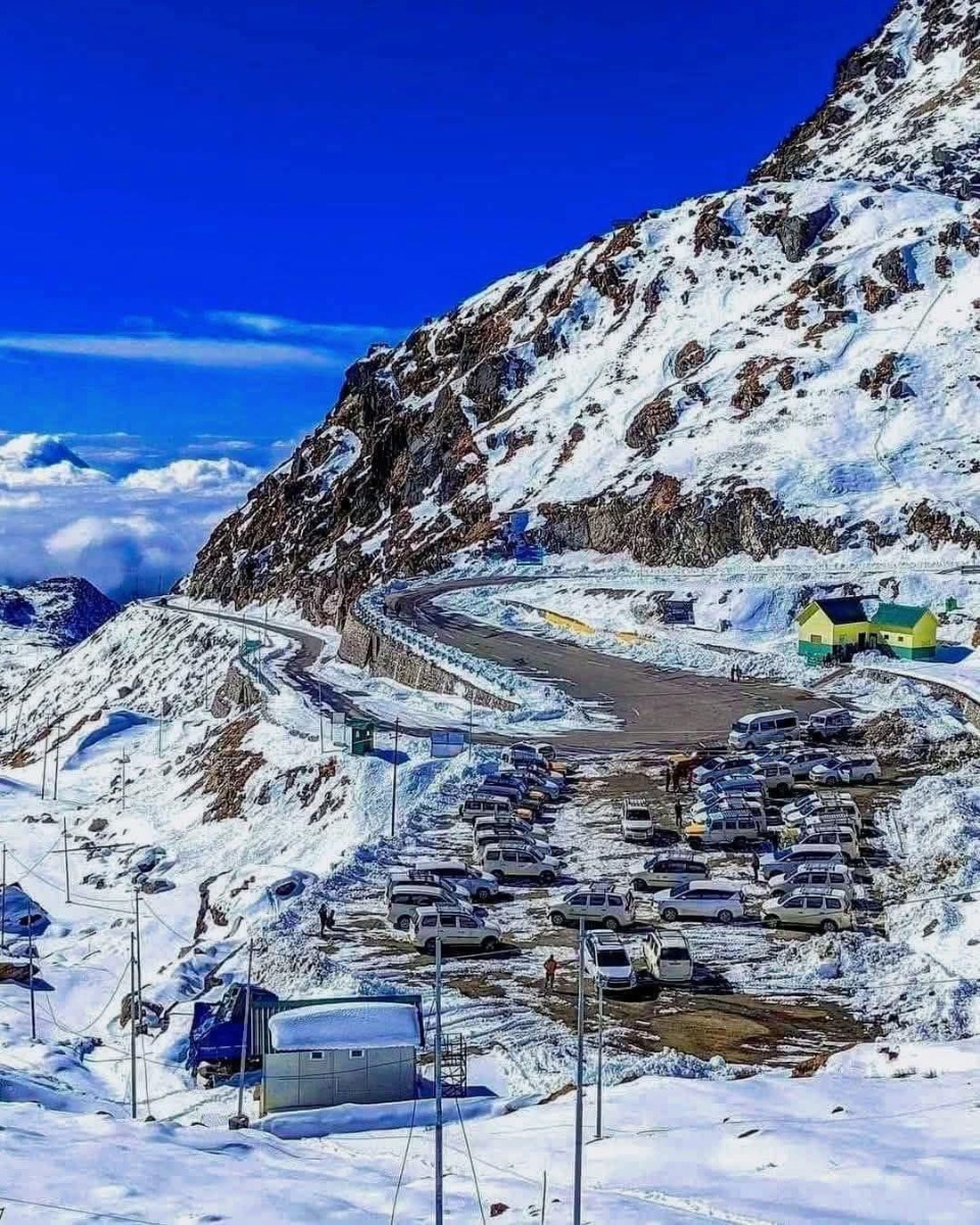 Darjeeling with Sikkim thumbnail 4