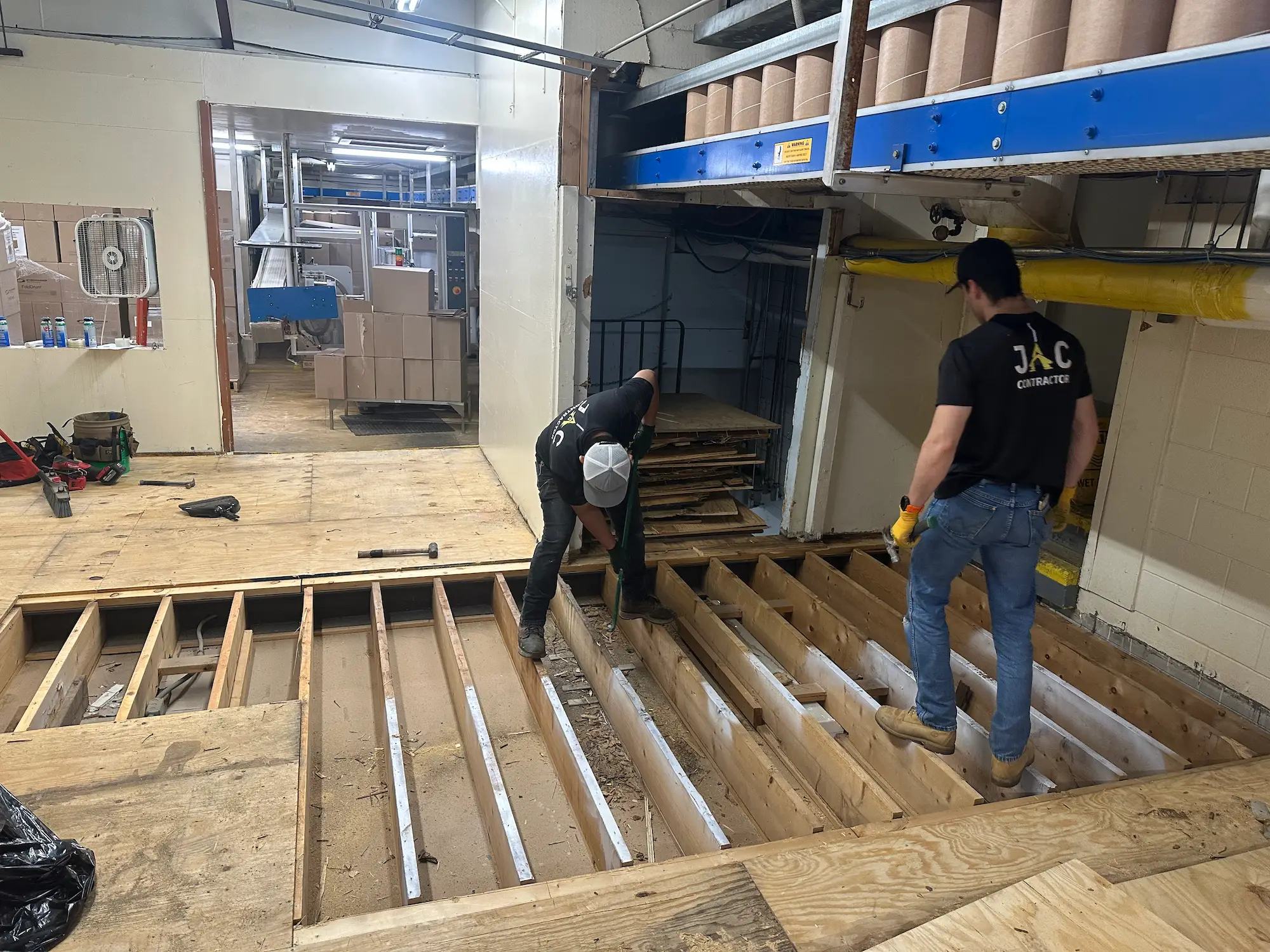 EPOXY INDUSTRIAL FLOOR REPLACEMENT - Service focus: floor replacement