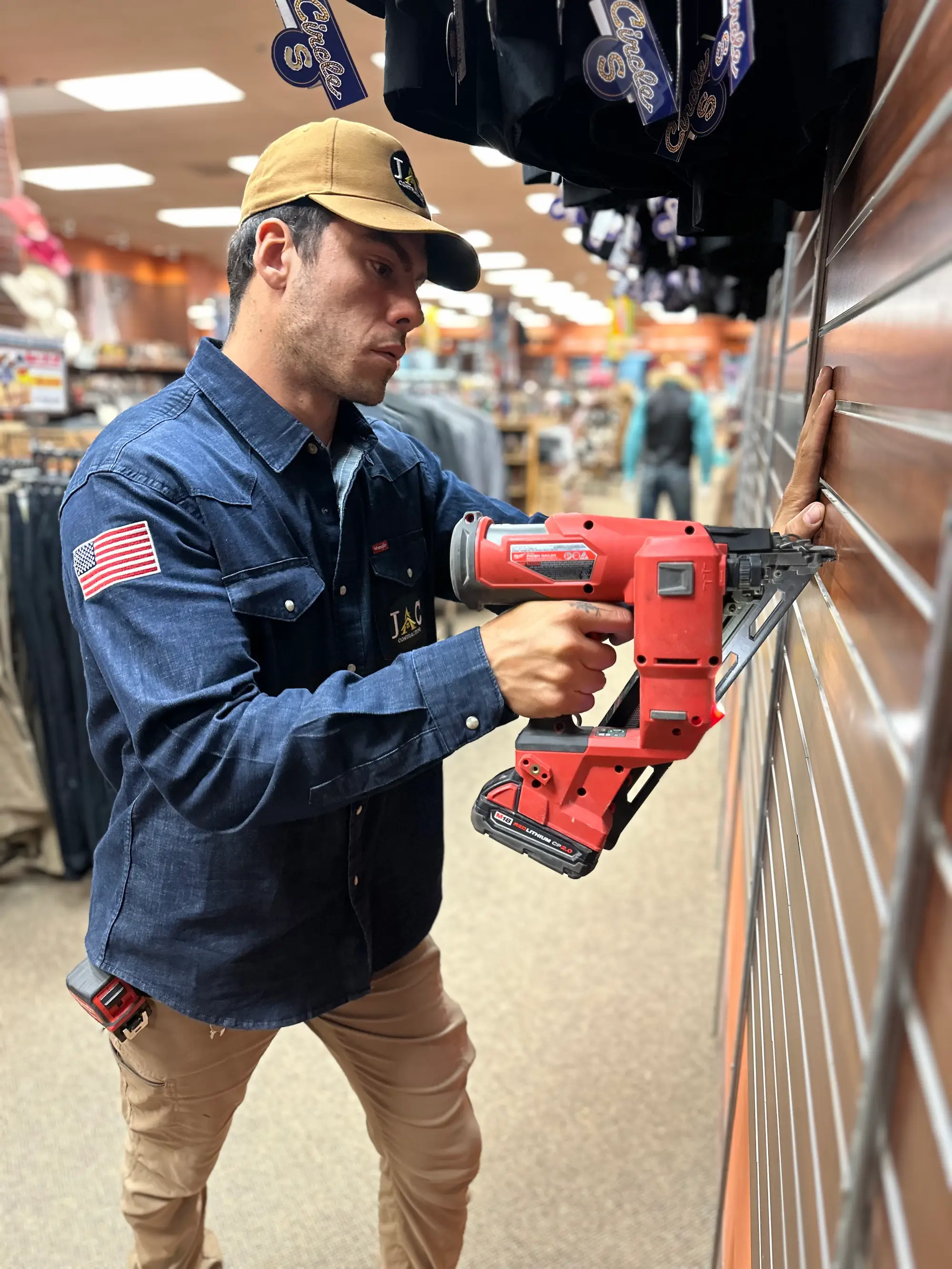 RETAIL WALL PANEL REINFORCEMENT - CLOTHING STORE UPGRADE - Service focus: Retail Renovation