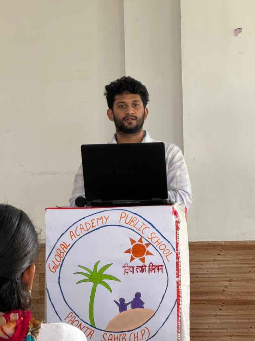 

“क्या आपका बच्चा 2035 के लिए तैयार है?” थीम पर मेगा पीटीएम आयोजित किया।