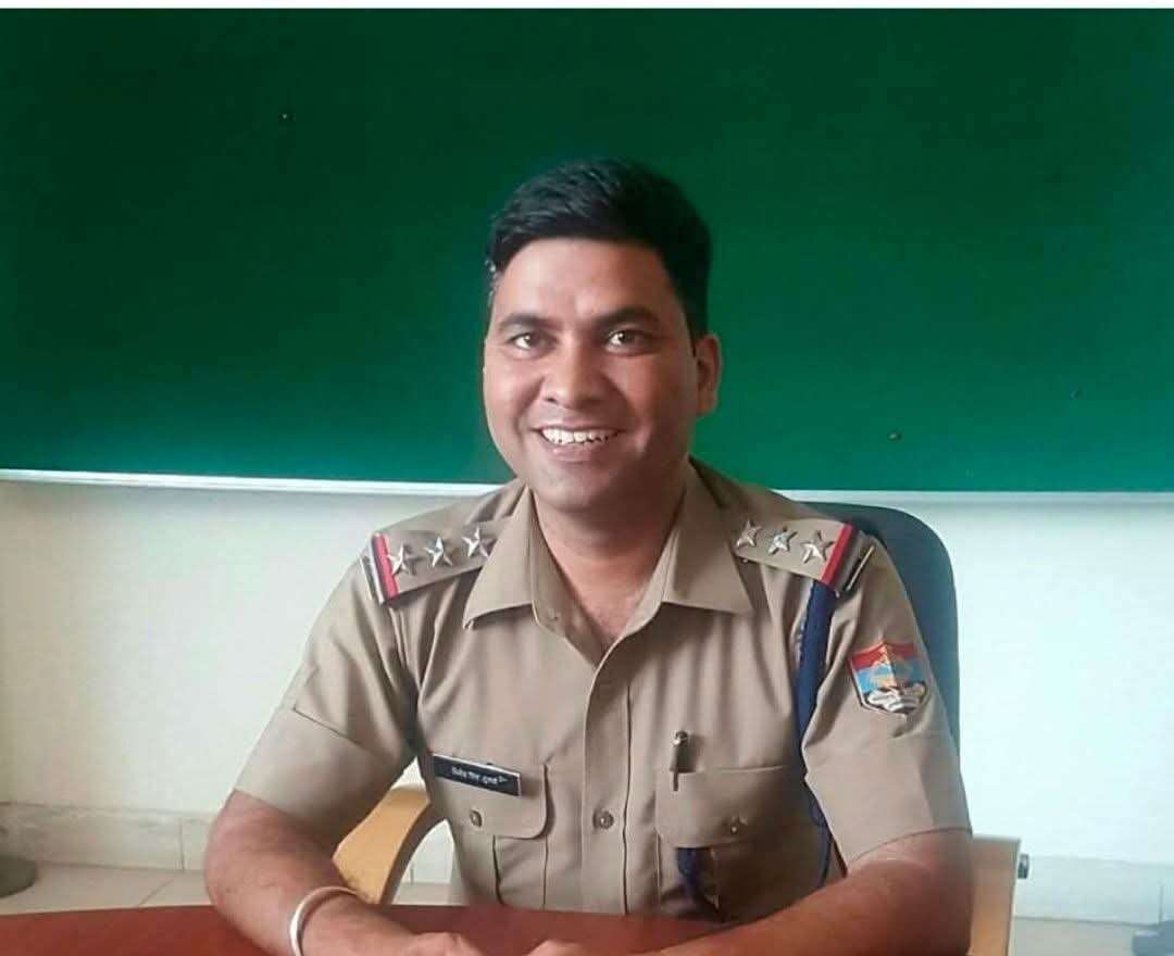 उत्कृष्ट कार्य करने वाले 56 पुलिसकर्मियों को एसएसपी देहरादून ने किया सम्मानित