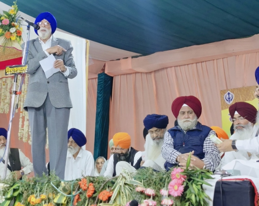 देश भर से पहुंचे कवियों, महान पंथक हस्तियों ने संगतो को किया निहाल 