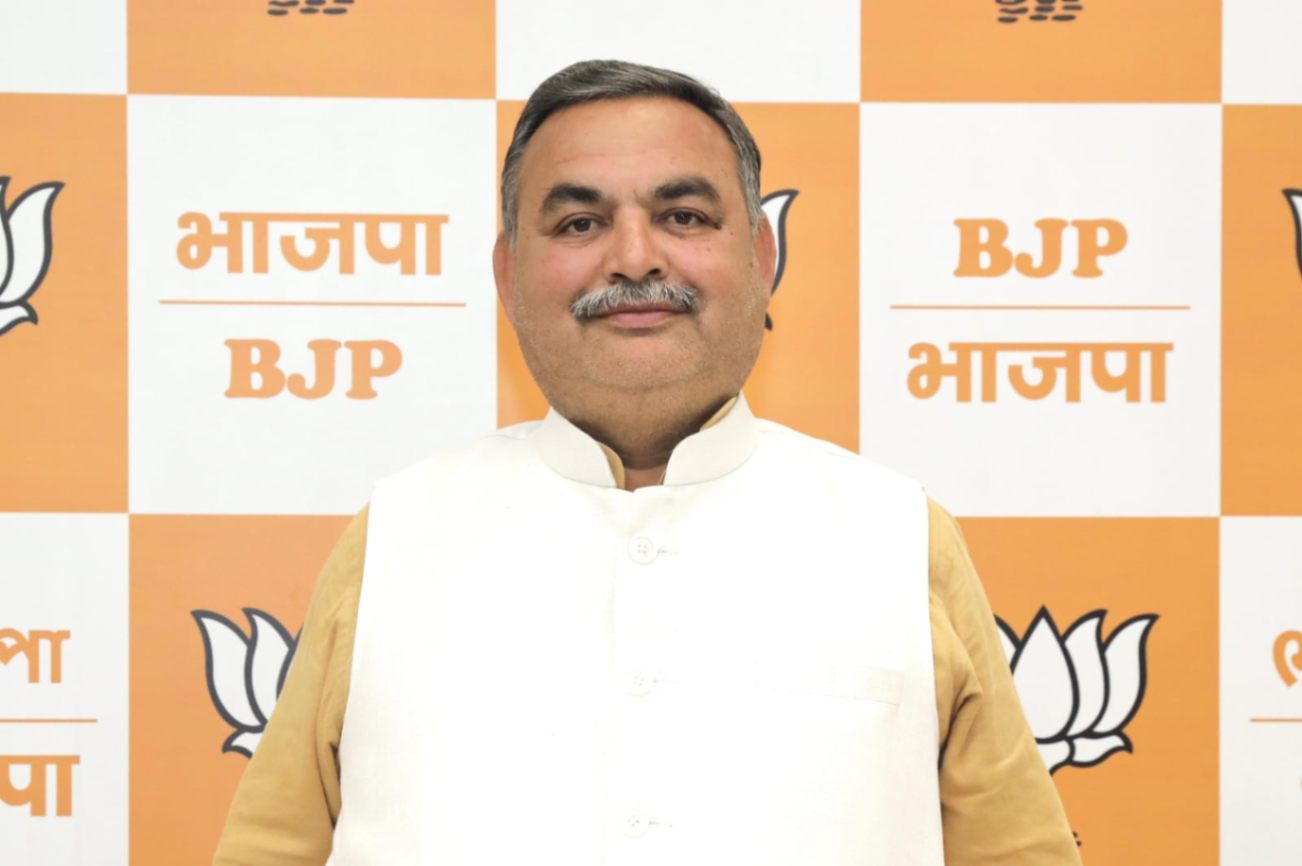 सड़कों की मरम्मत में कांग्रेस सरकार का भ्रष्टाचार उजागर : संदीपनी