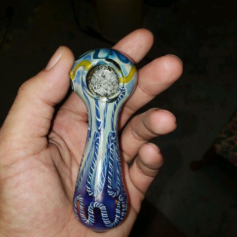 Geloctane  growlog photo: For being cured only 3 days it Burns nicely and does not taste bad it tastes good actually After 2 weeks it should be great