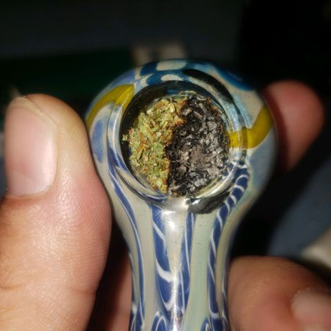 Geloctane  growlog photo: For being cured only 3 days it Burns nicely and does not taste bad it tastes good actually After 2 weeks it should be great