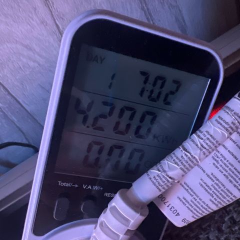 Northern Light Auto VL growlog photo: Stromverbrauch nach 31 std. = 4.2kw
